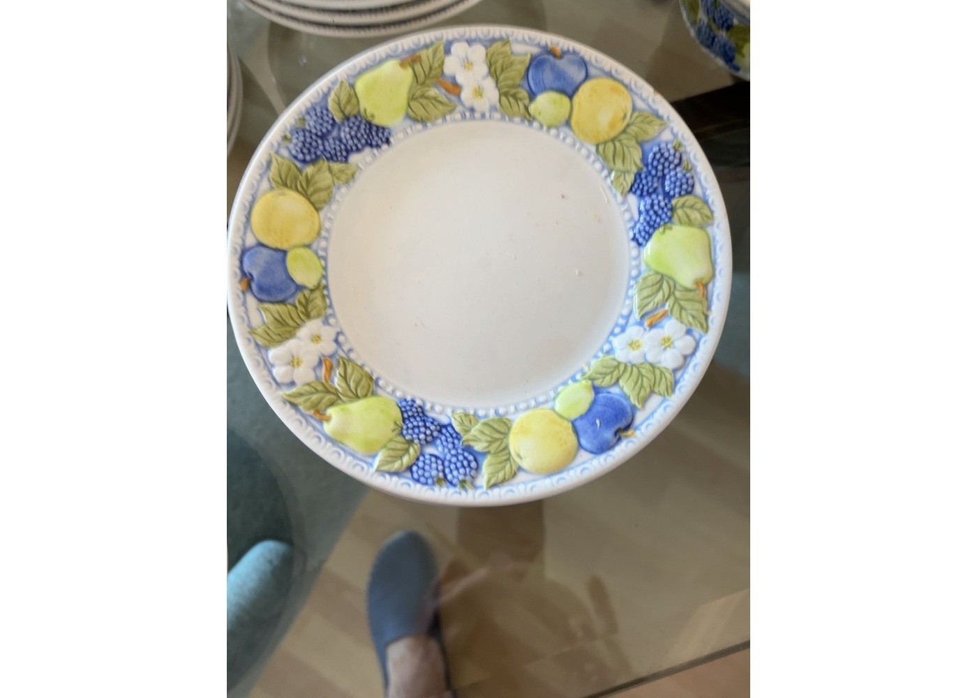 Set of Metlox Vernon Ware Della Robbia 7.5-Inch Plates