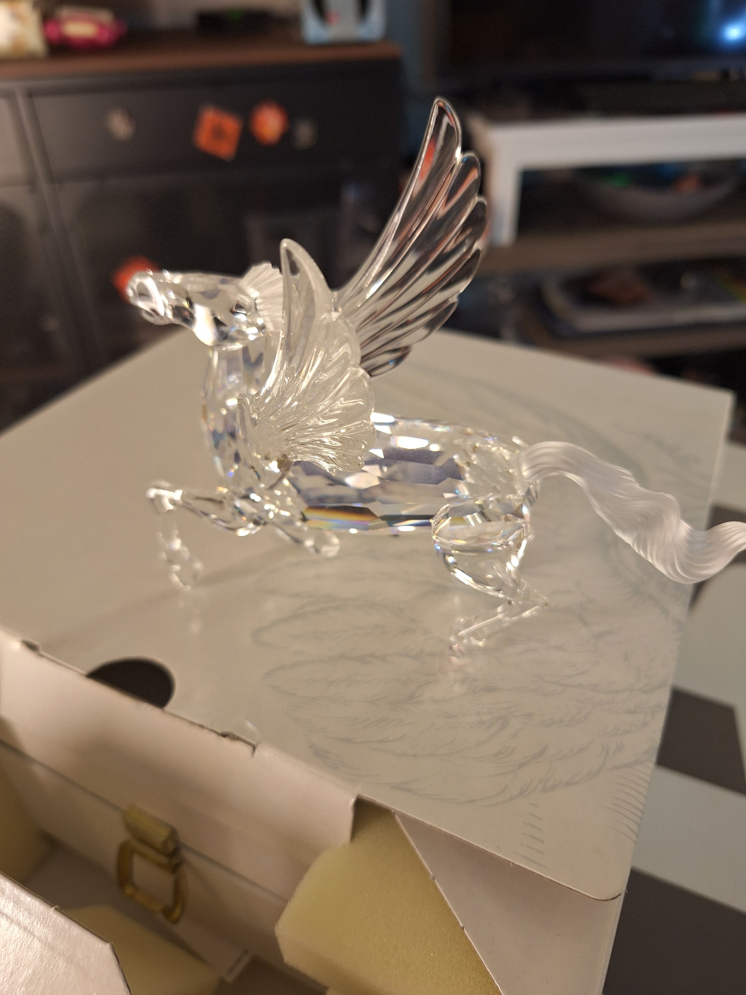 Vintage Swarovski Crystal Pegasus Flying Horse 1998 SCS Annual - photo 3