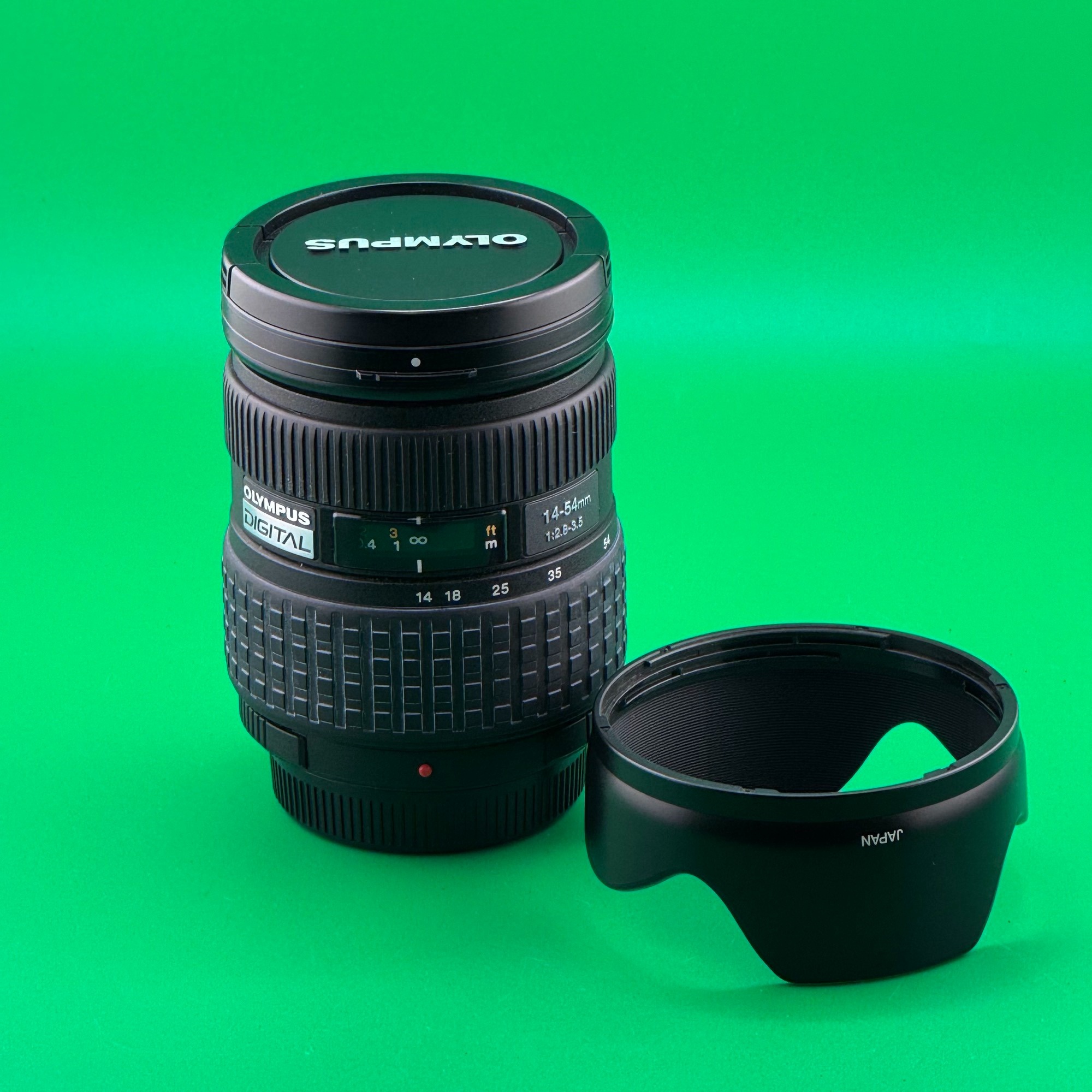 Olympus Zuiko Digital 14-54mm f/2.8-3.5 - Four Thirds-mount -...