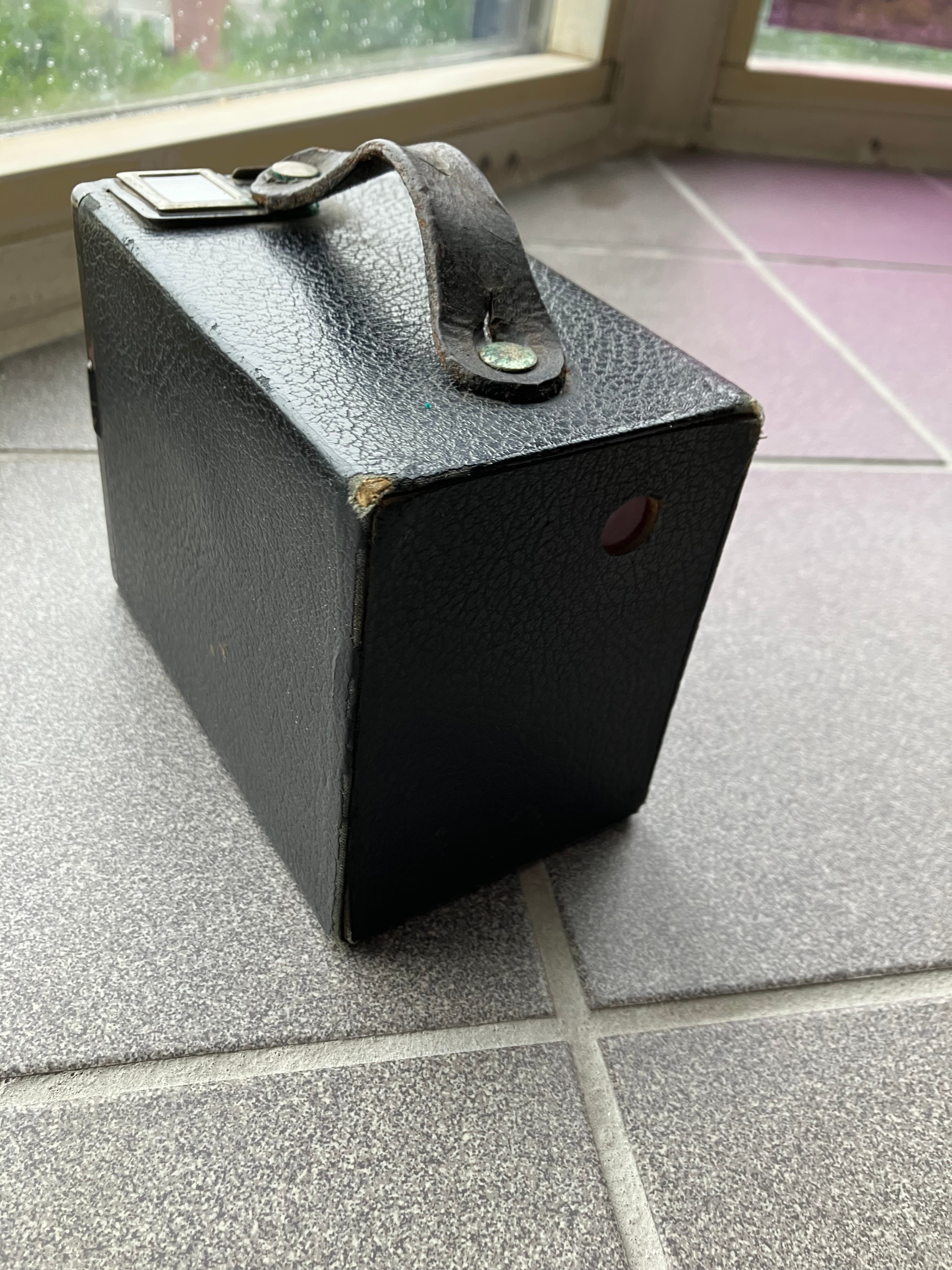 Six 20 Brownie Junior Film Camera - photo 5