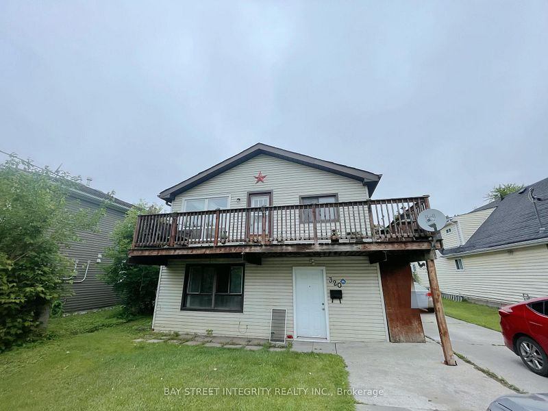 Keswick 2-Bed Main Floor Rental | $1,900/month - photo 2