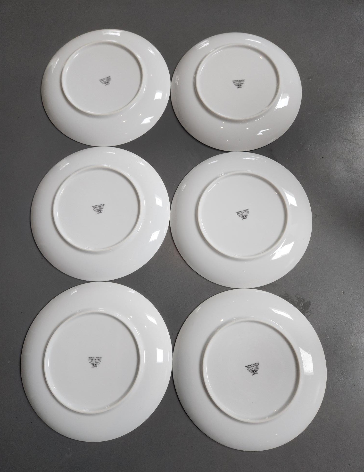 Vintage Neiman Marcus Japan Bold Floral Salad / Dessert Plates - photo 3