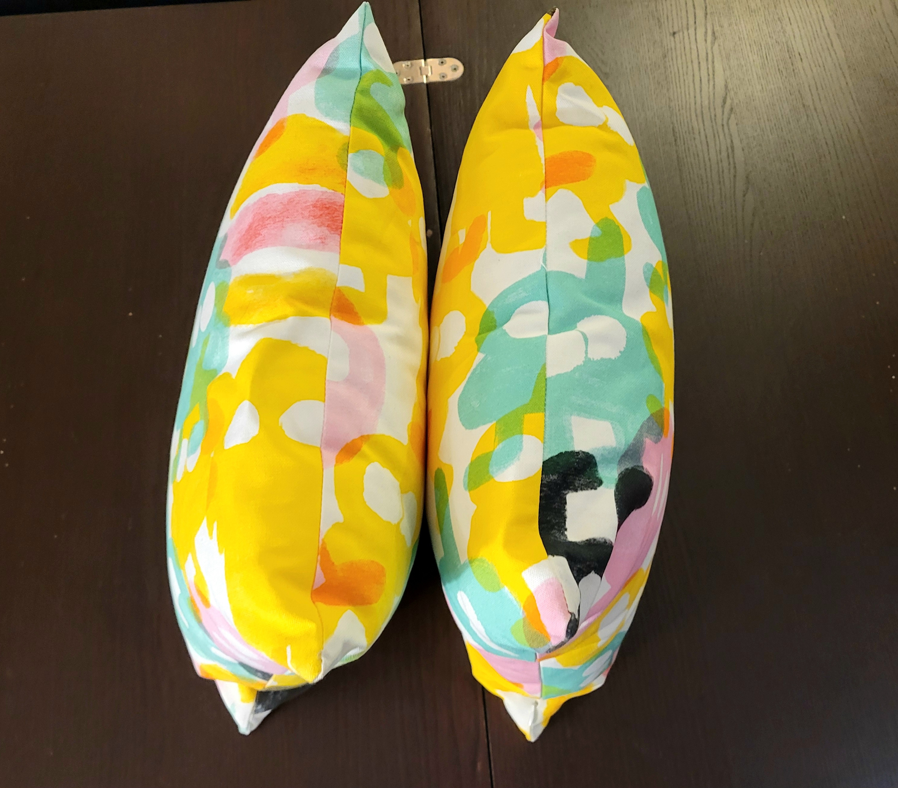 Colorful decorative throw pillows - photo 4