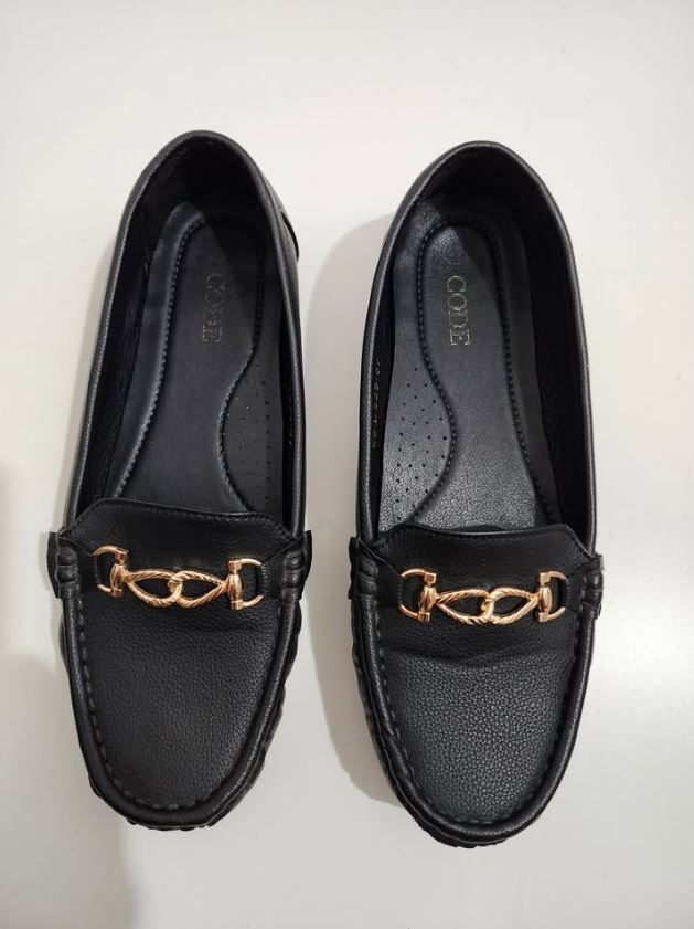 Shoes Women Size 9 Code Brand