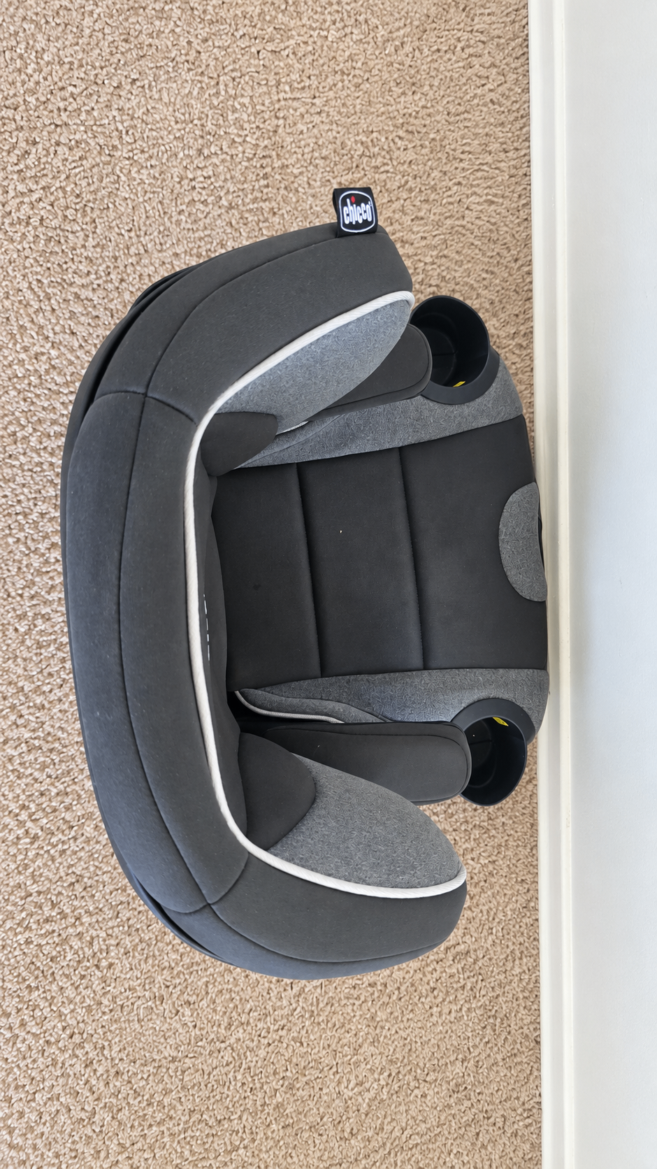 Chicco KidFit 2-in-1 Belt-Positioning Booster Car Seat - photo 4