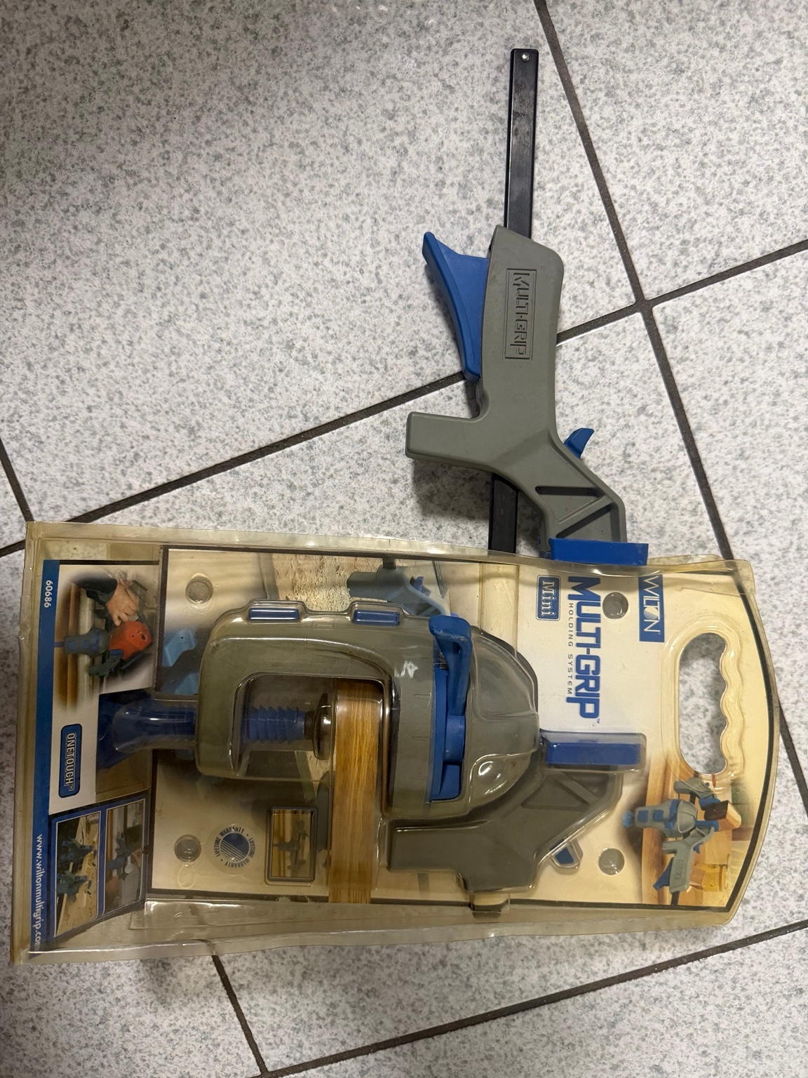 Wilton Multi-Grip Mini Holding System 60686 - photo 4