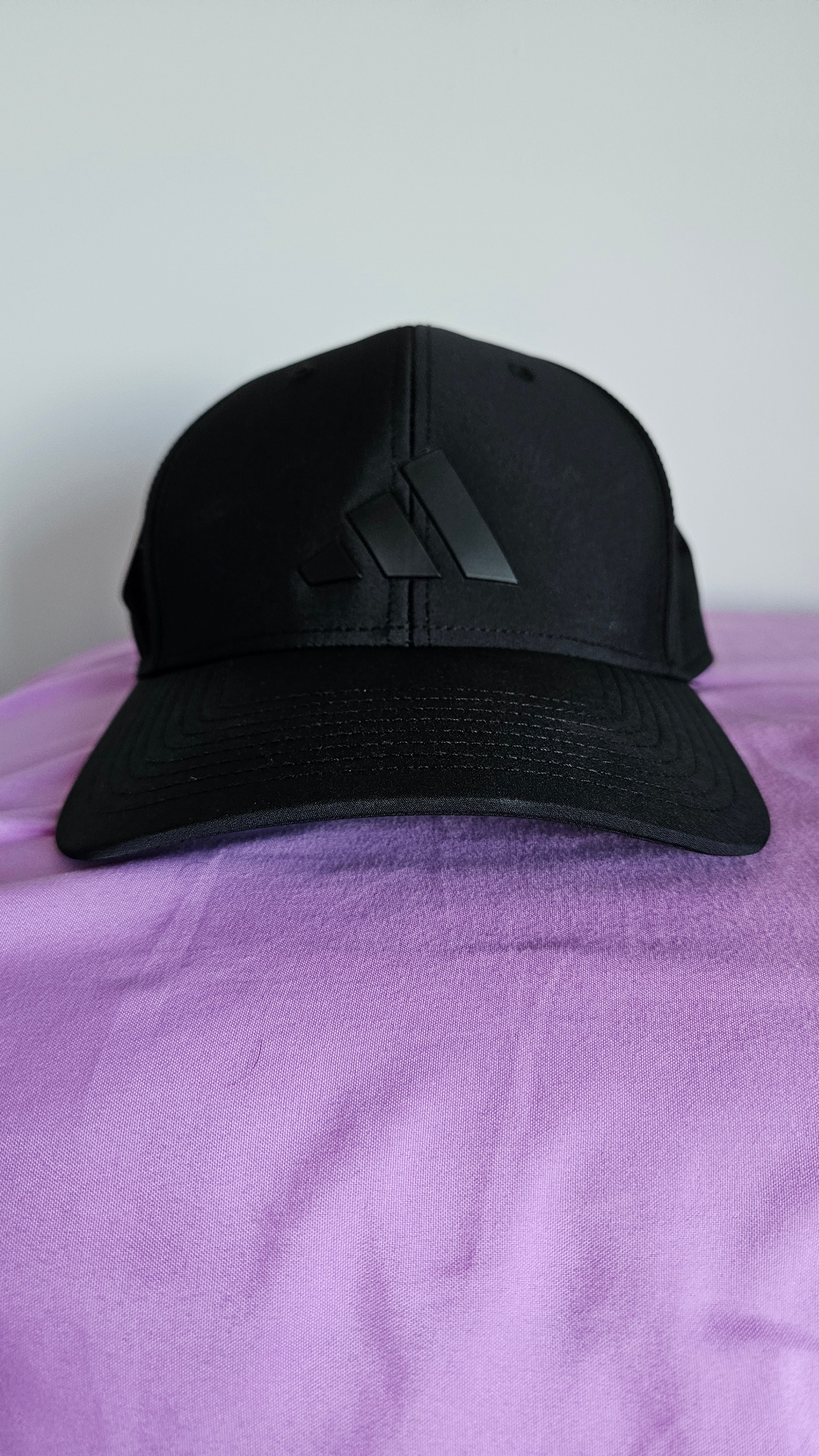 BRAND NEW MEN'S T-SHIRT WITH ADIDAS CAP (X-LARGE) - photo 3