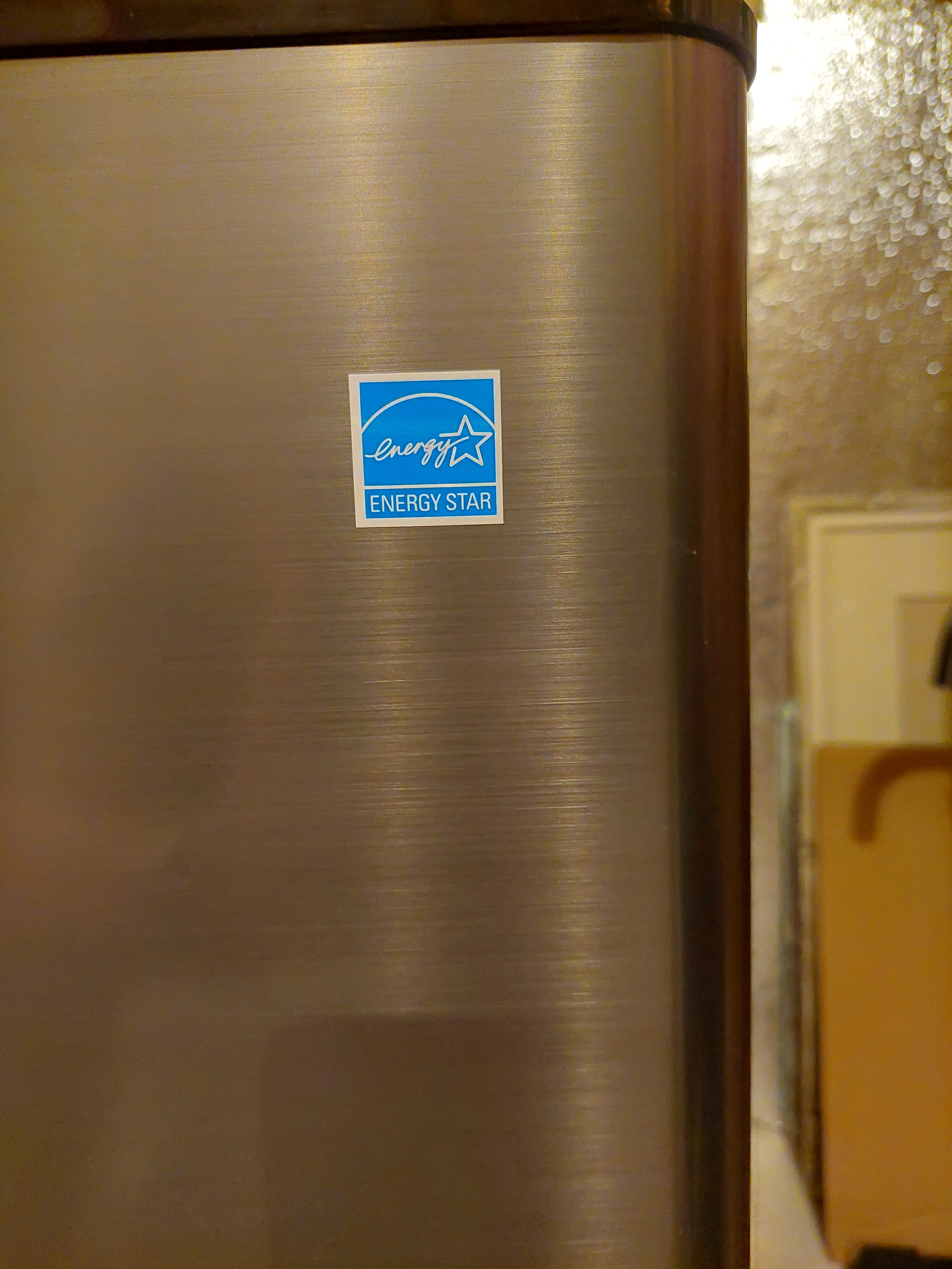 Danby 4.4 Cu. Ft. Mini Fridge - photo 3