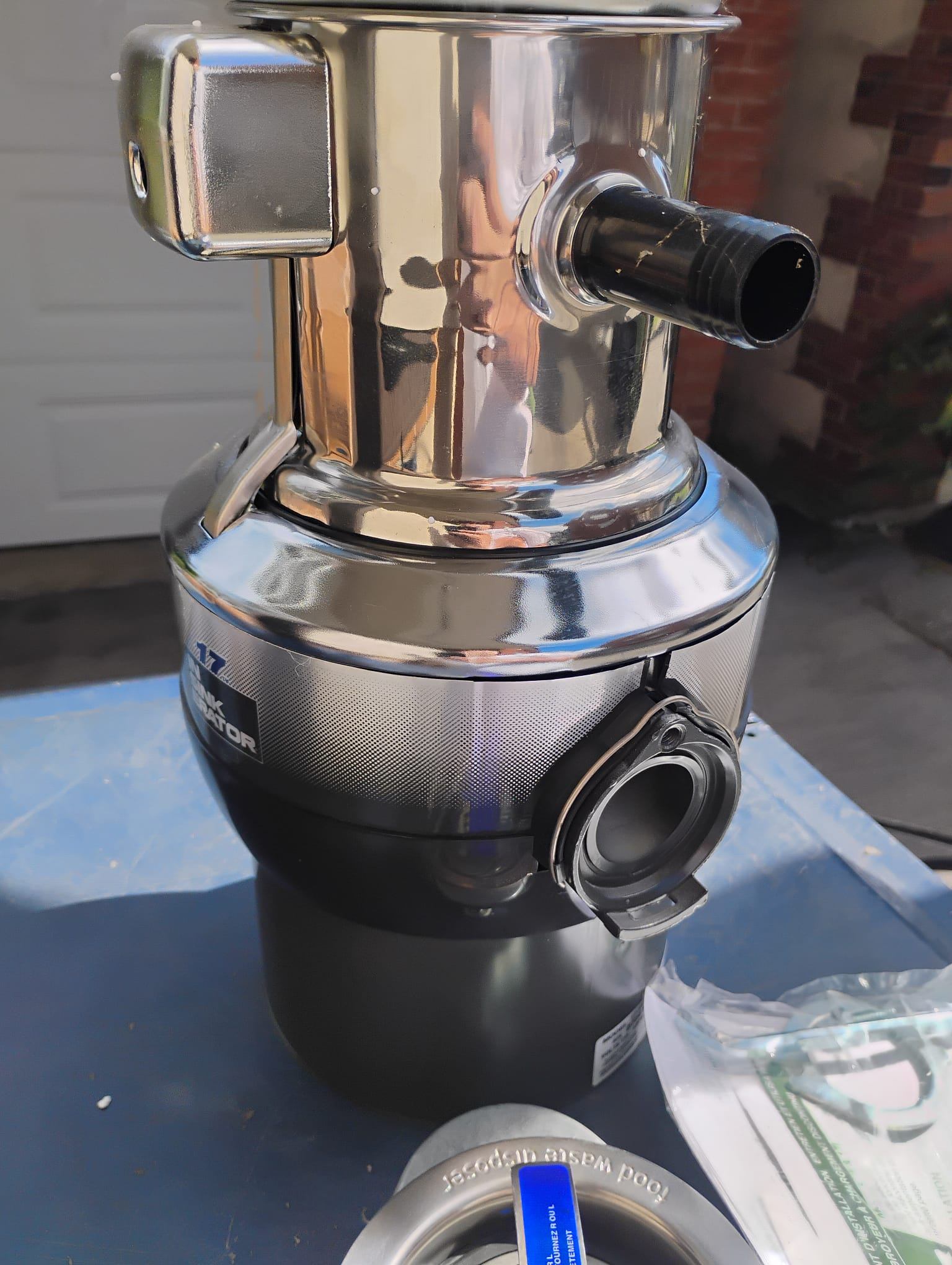 Insinkerator Garbage Disposal Evolution Cover Control 3/4 HP - photo 2