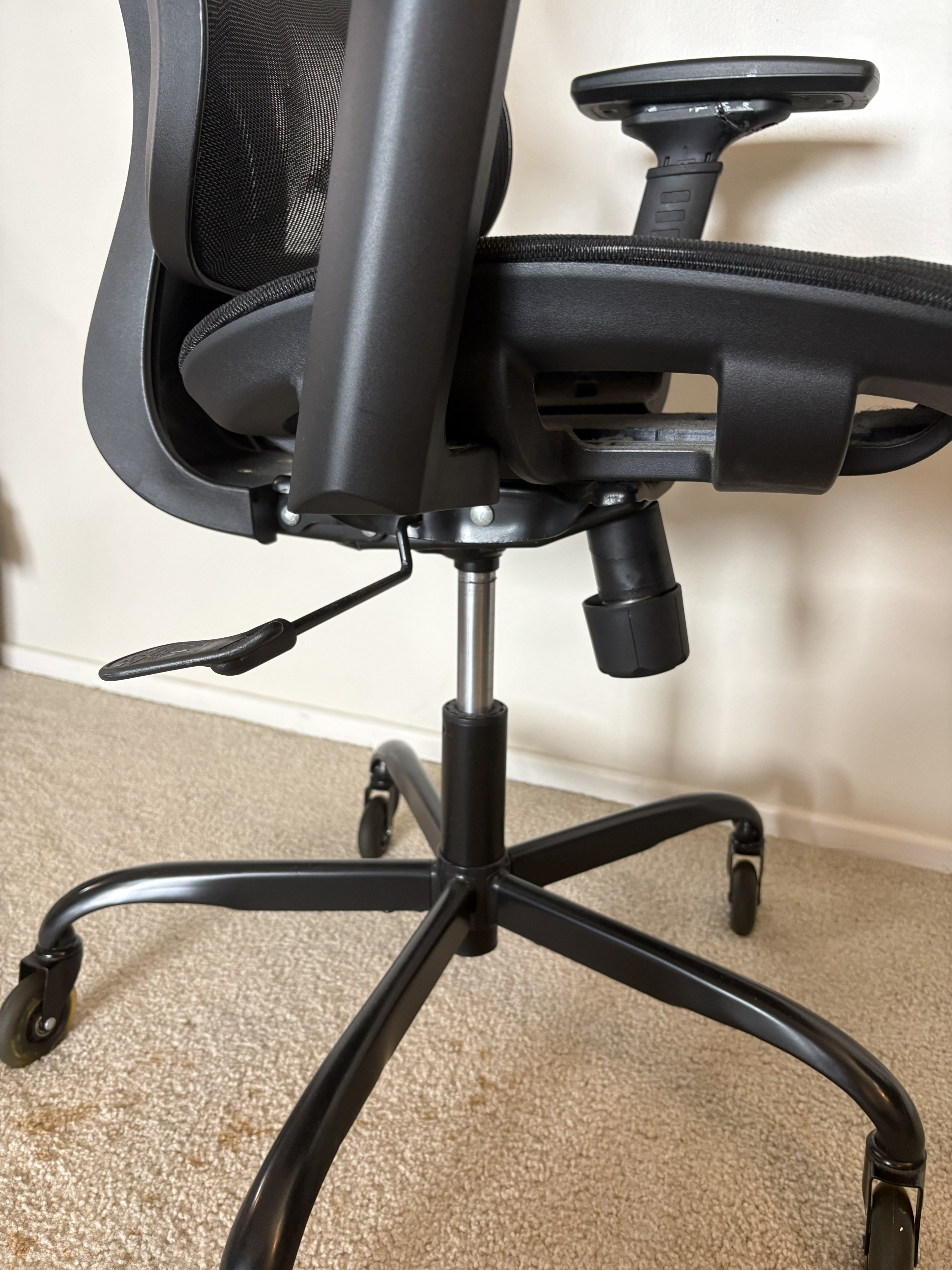 Ergonomic Mesh Office Chair with Headrest – Fully Adjustable - photo 5