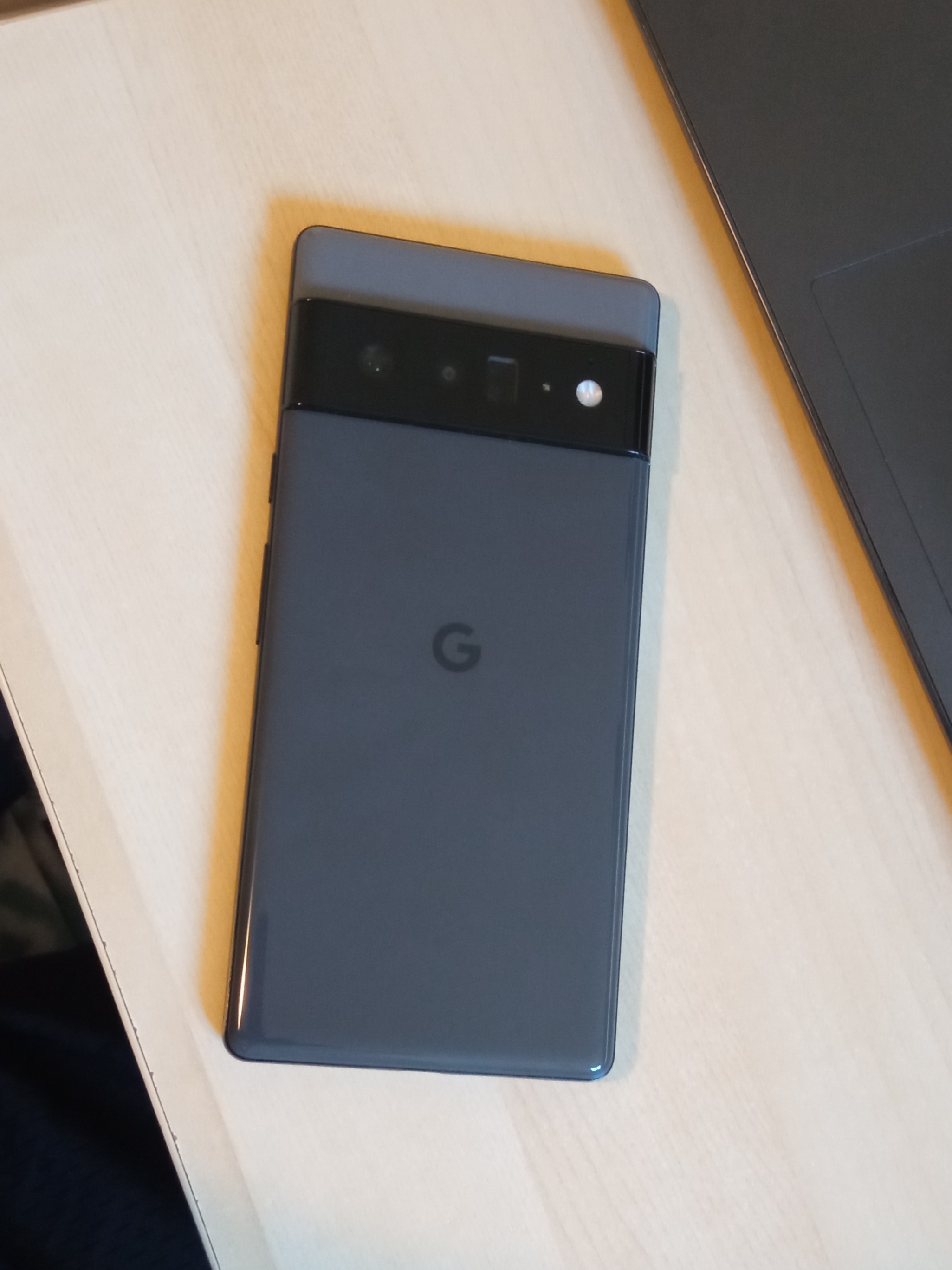 Google Pixel 6 Pro - Unlocked (Excellent Condition) - photo 2