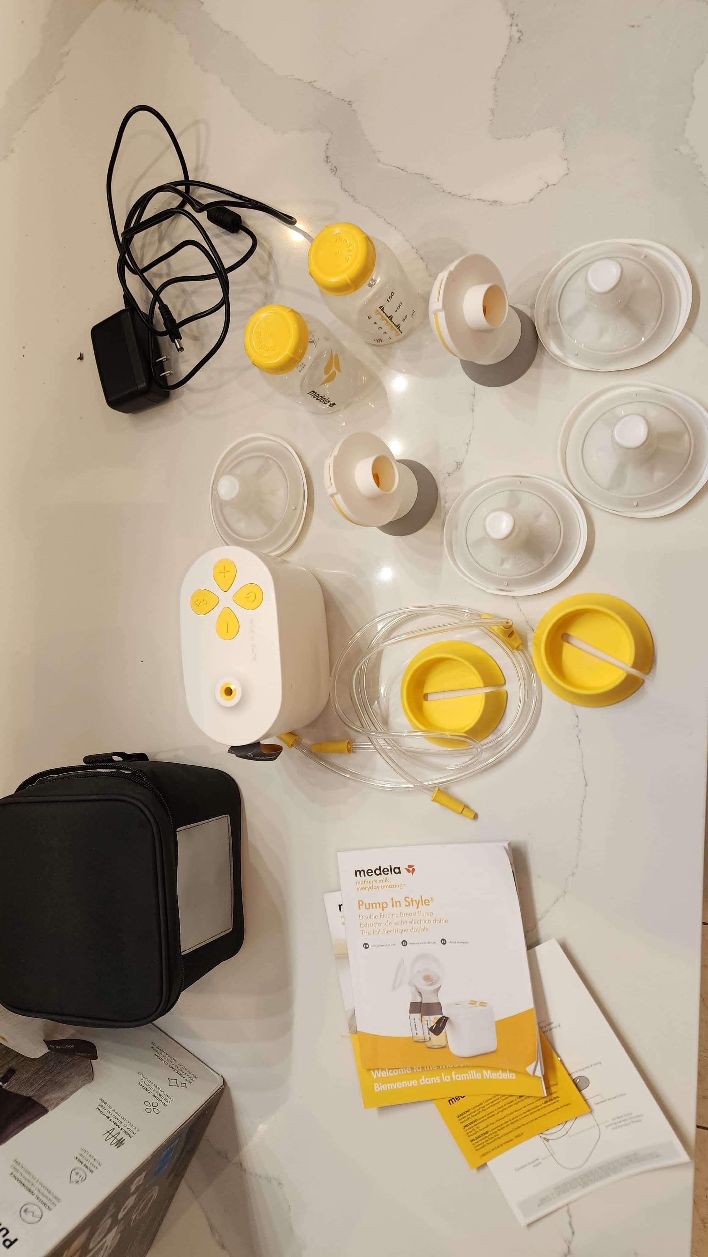 Medela Pump In Style with MaxFlow Double Electric Breast Pump