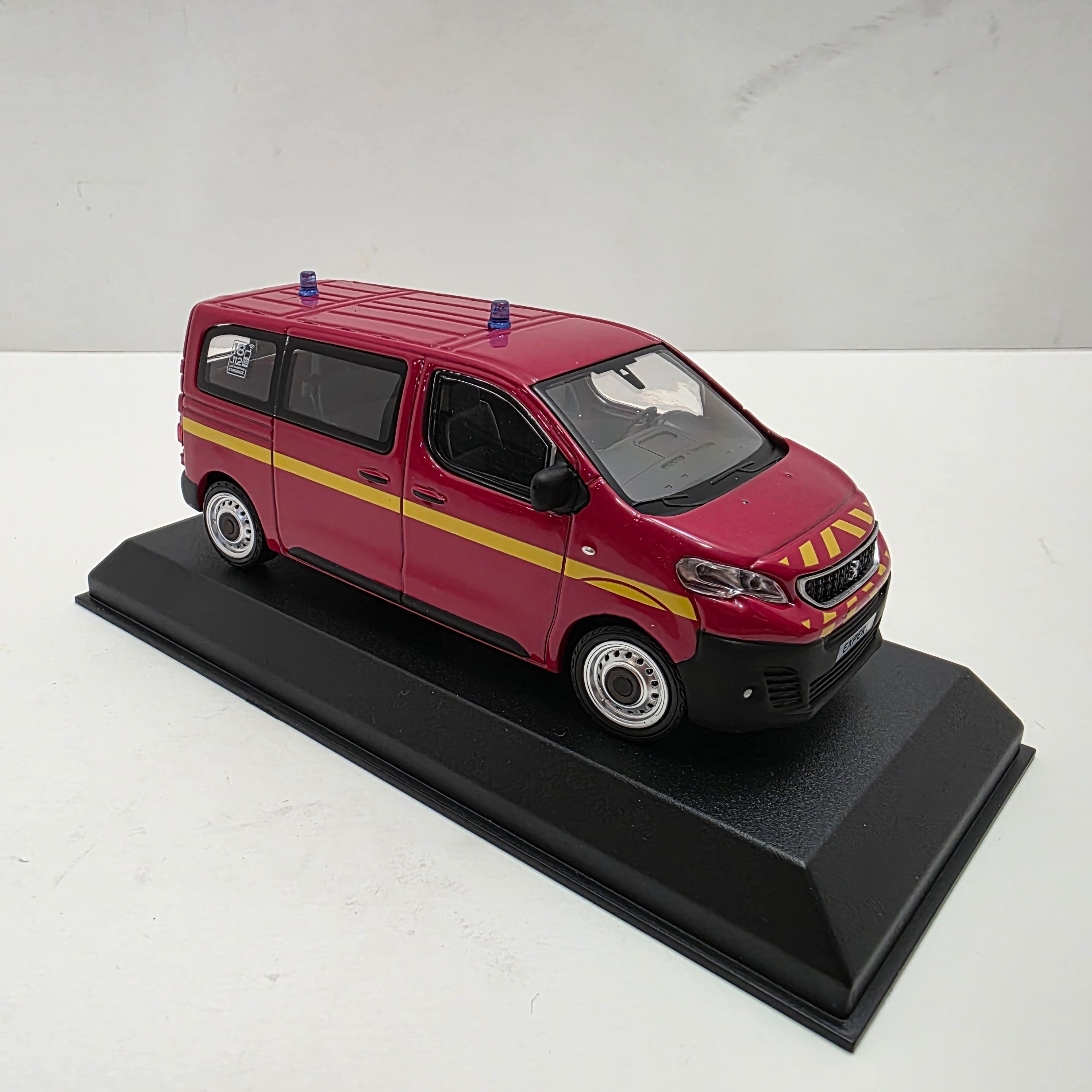 Peugeot Expert Pompiers Fire Department Norev Die-Cast Car 1:43 - photo 3