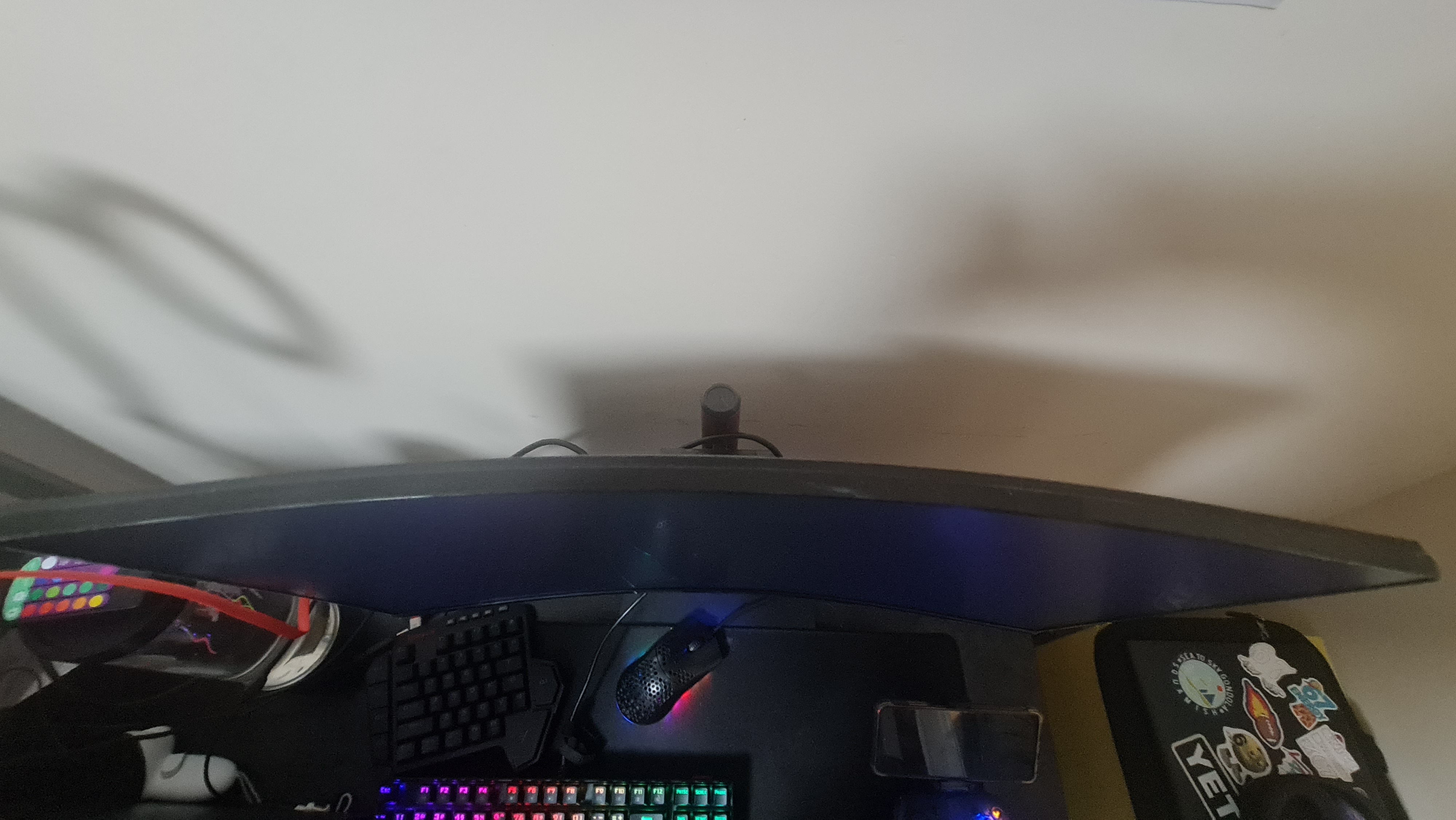 Full Gaming Setup bundle- Monitor, Desk, Keyboard, Mouse & More - photo 4