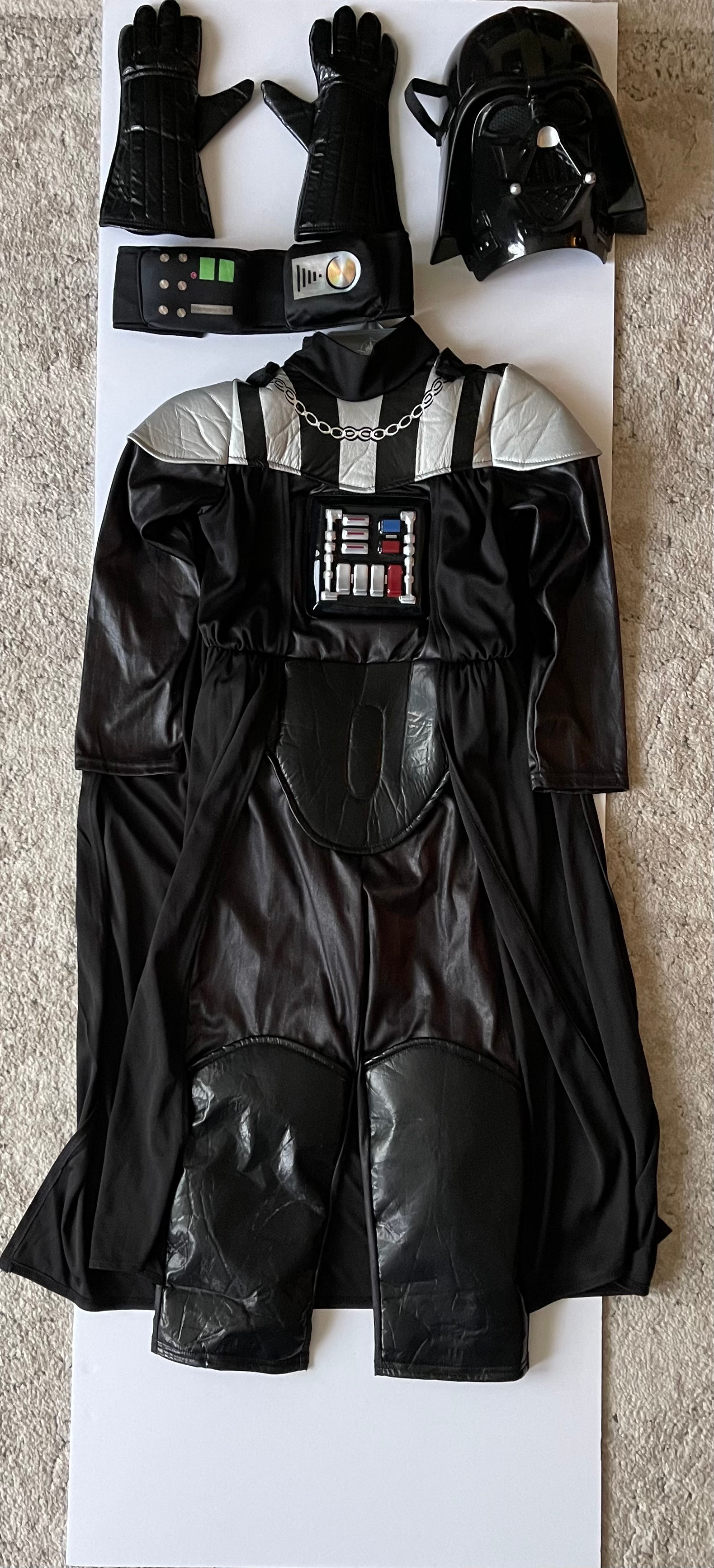 Disney Store Darth Vader Costume w/sound for kids - photo 2