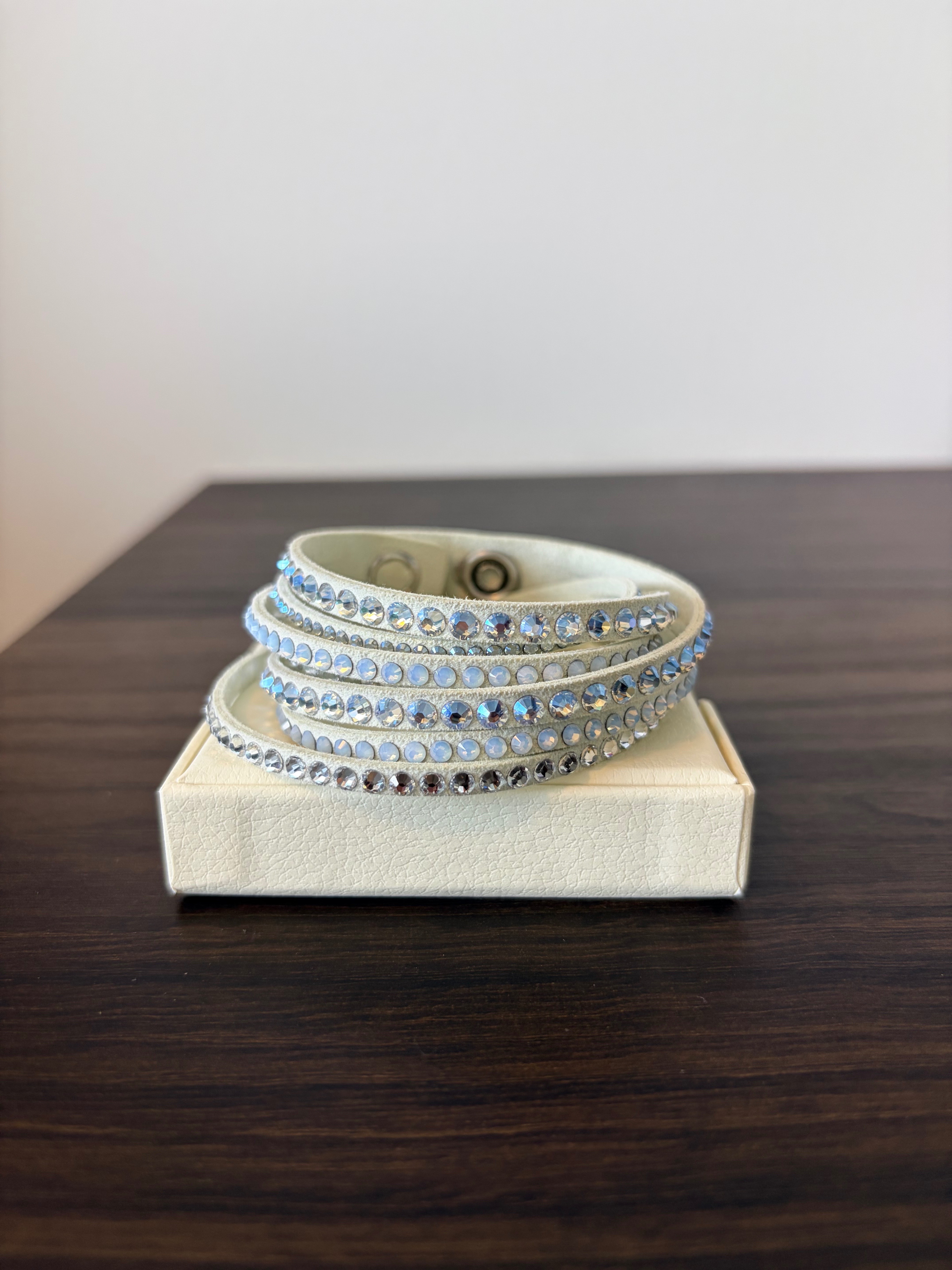 Swarovski Slake light grey double wrap bracelet - photo 3