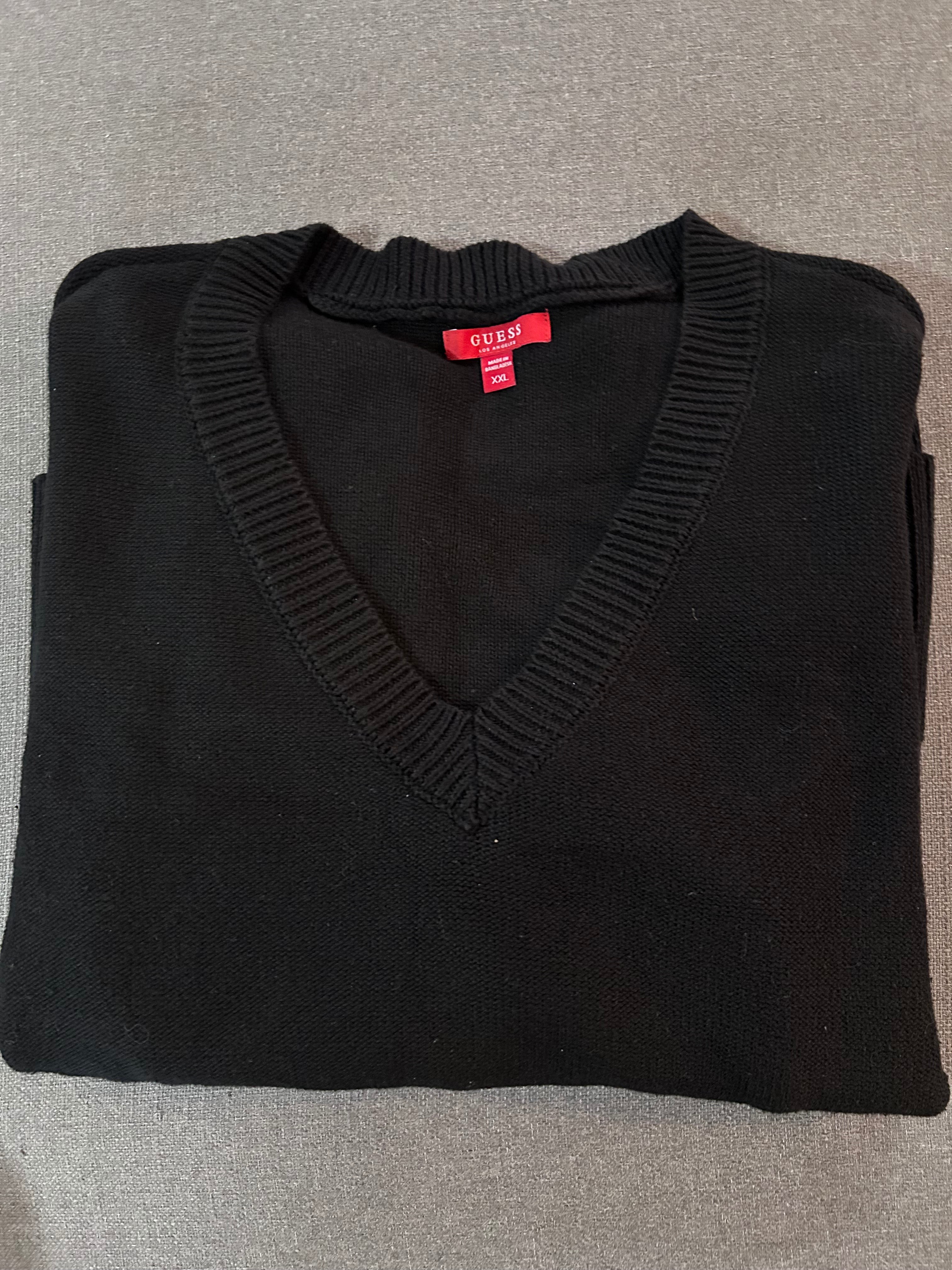 Womans GUESS Black Vneck Sweater XXL - photo 3