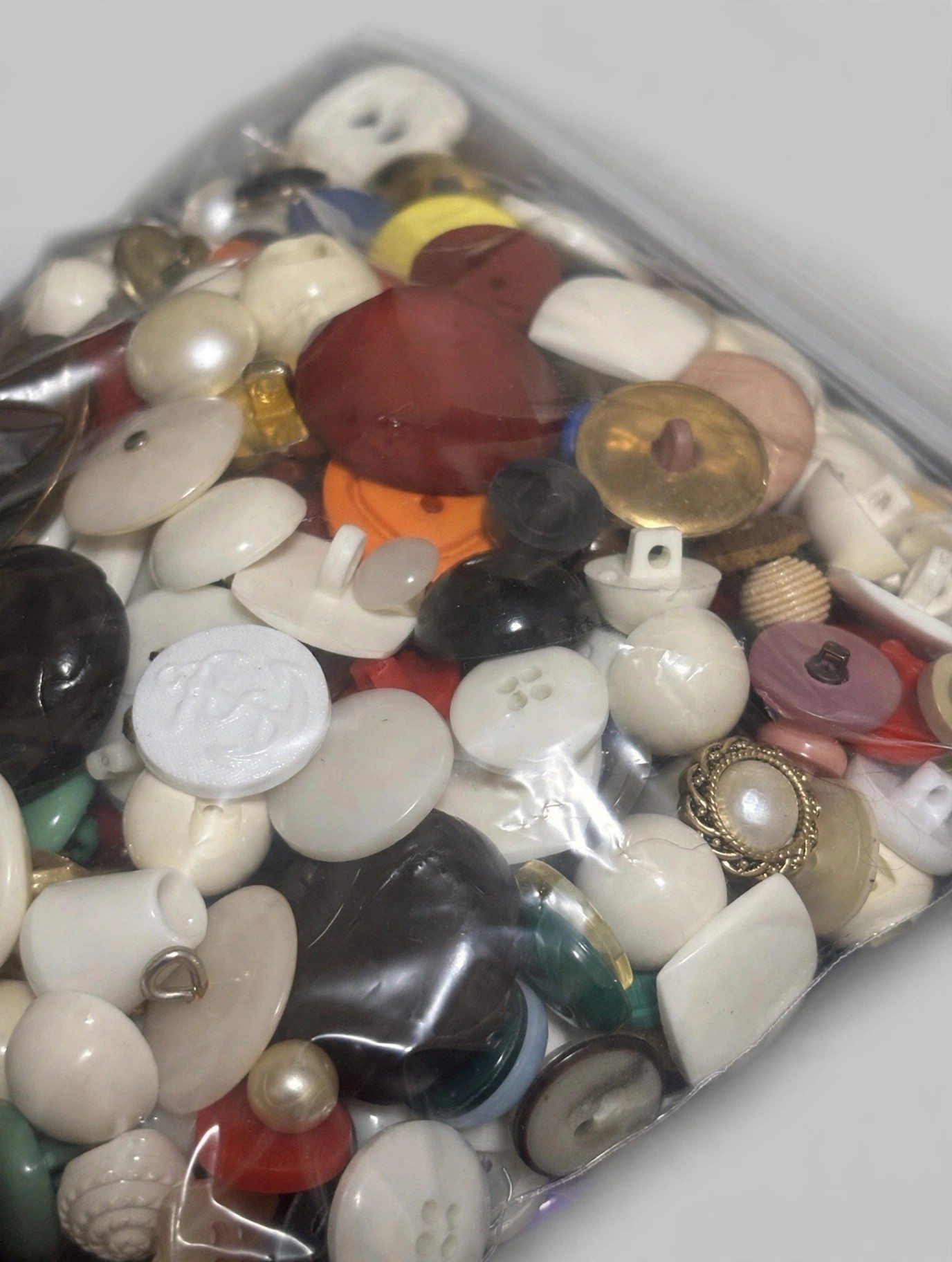 Vintage Mixed Lot 340g Old Buttons Collection Craft Sewing - photo 5