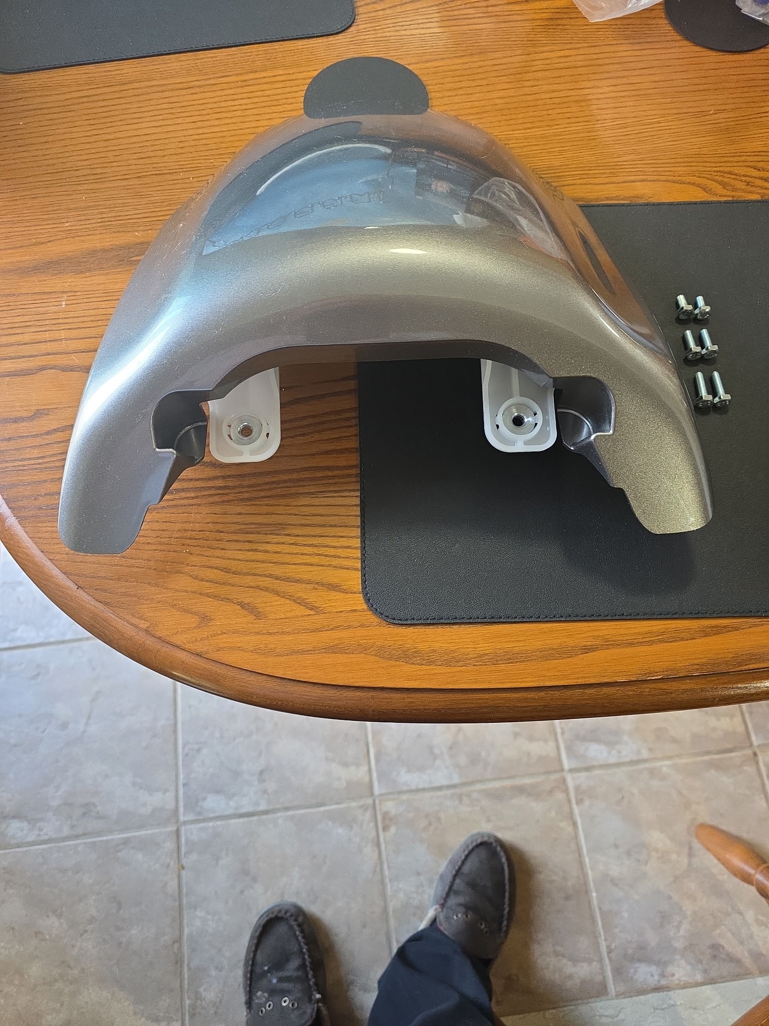 Suzuki Boulevard M90 OEM Rear Seat Cowl - photo 2