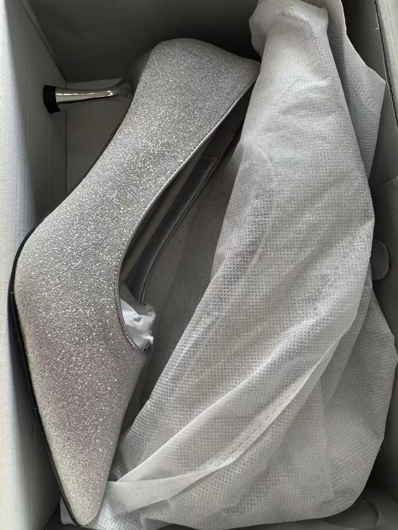 Newbella high heels size 7W