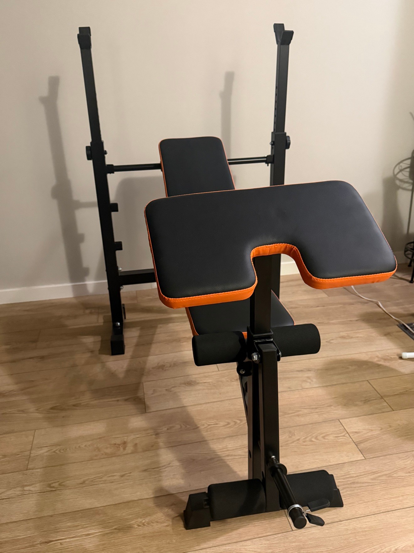 YOLEO 6-in-1 Weight Bench Set (Like New, Used Once) - photo 2