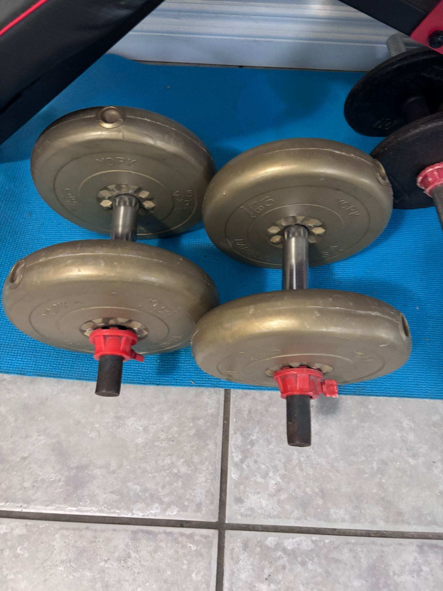 Indoor Gym with weights & bench - photo 4