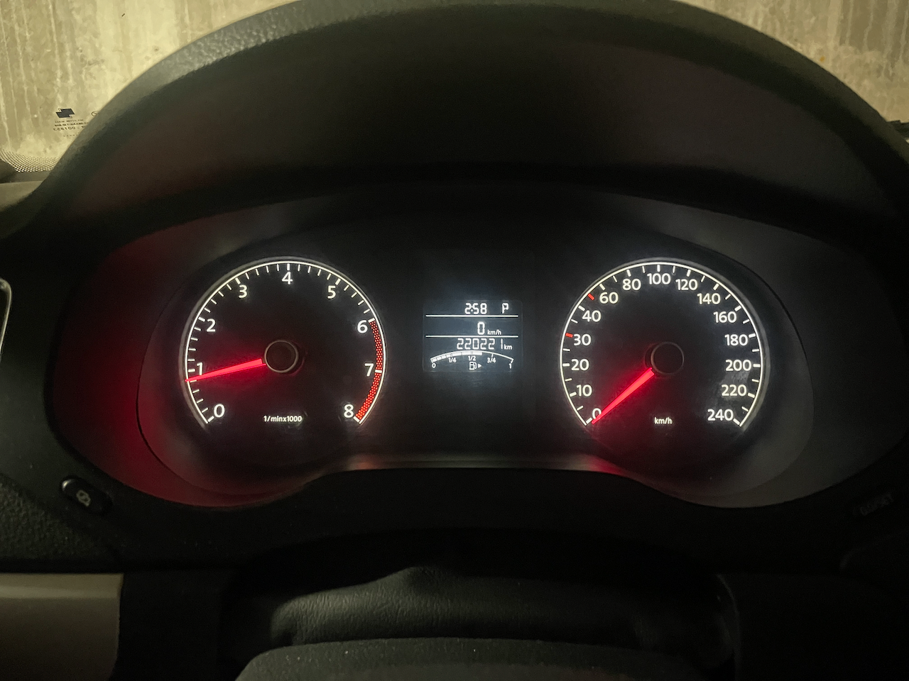 2011 VW Jetta SEL 220k, rockers rusted through, mechanic special - photo 2