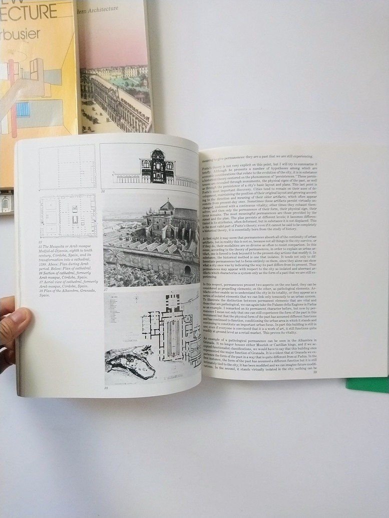 More Architecture books! - photo 5