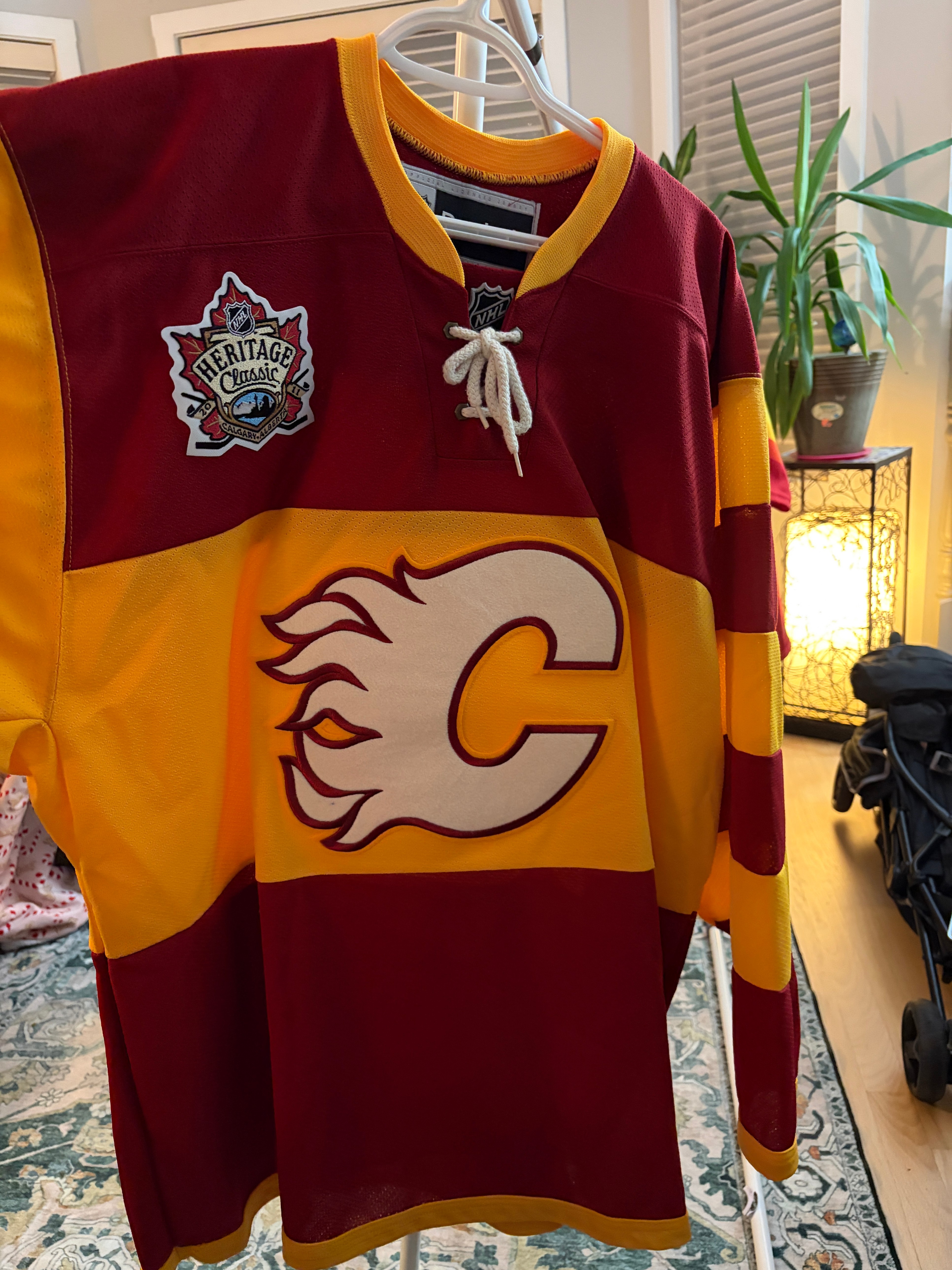 Calgary Flames Heritage Classic Jersey