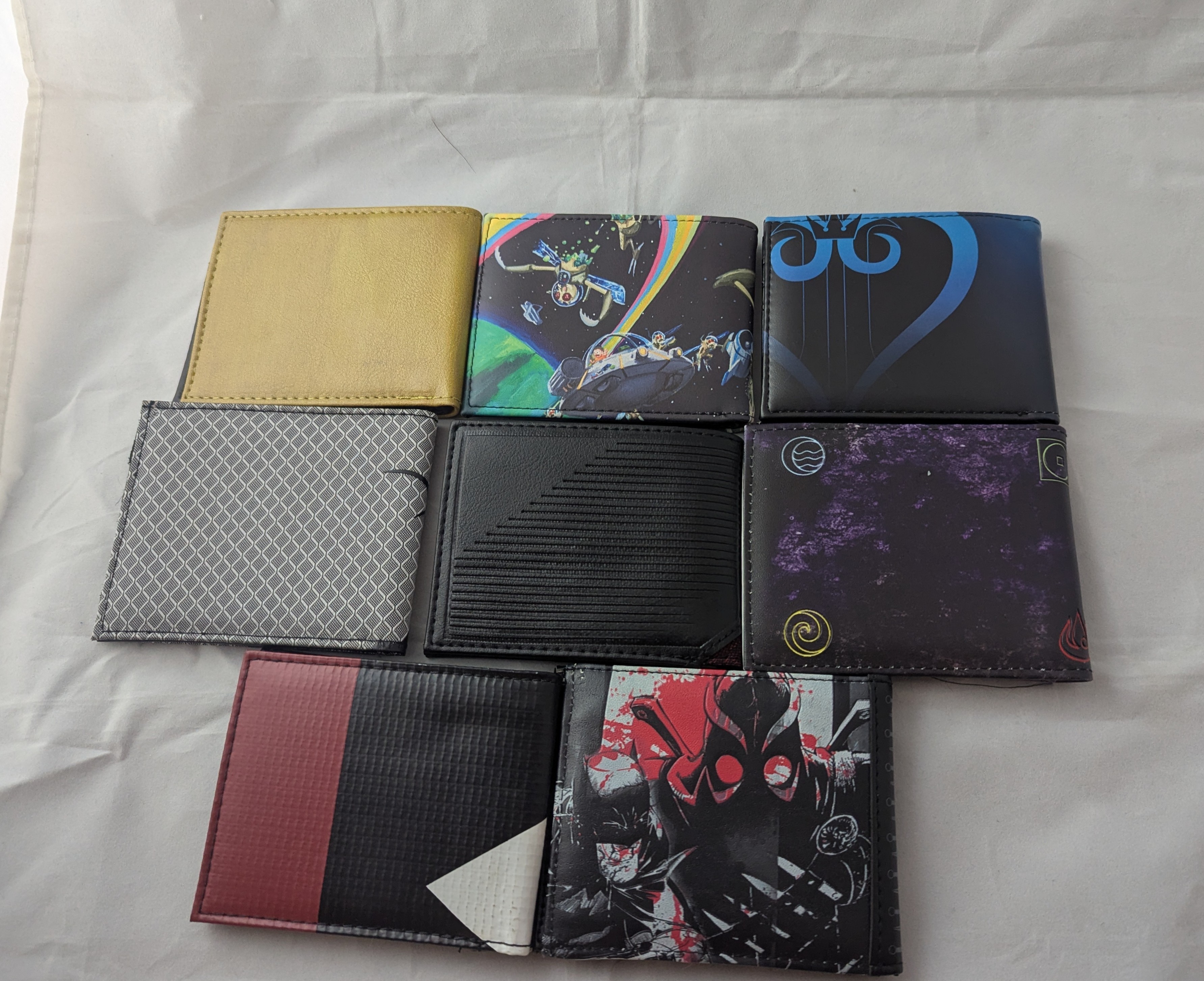 Nerd Wallet Collection: Deadpool, Zelda, Batman, & More - photo 2