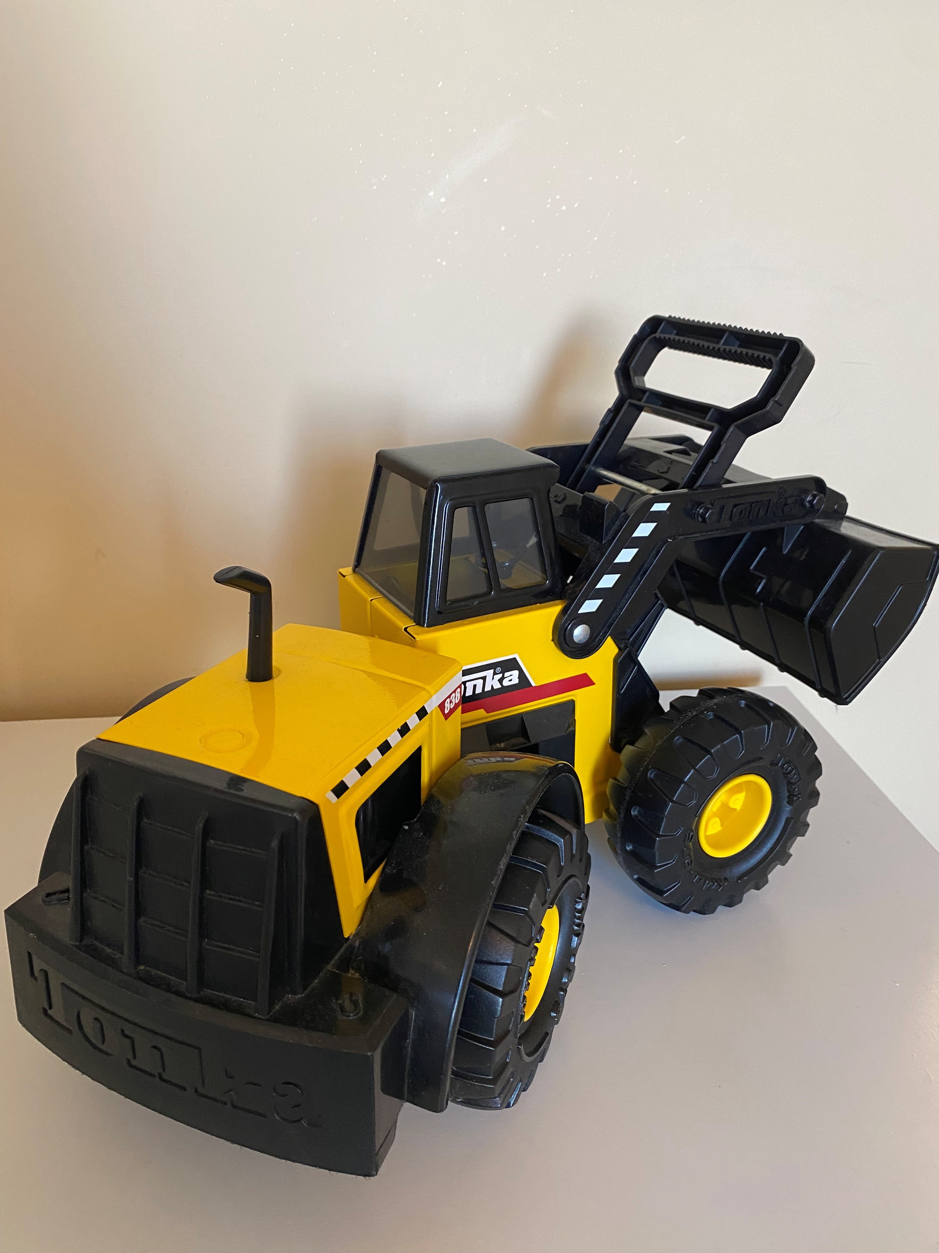 Tonka Truck - Front Loader - photo 2