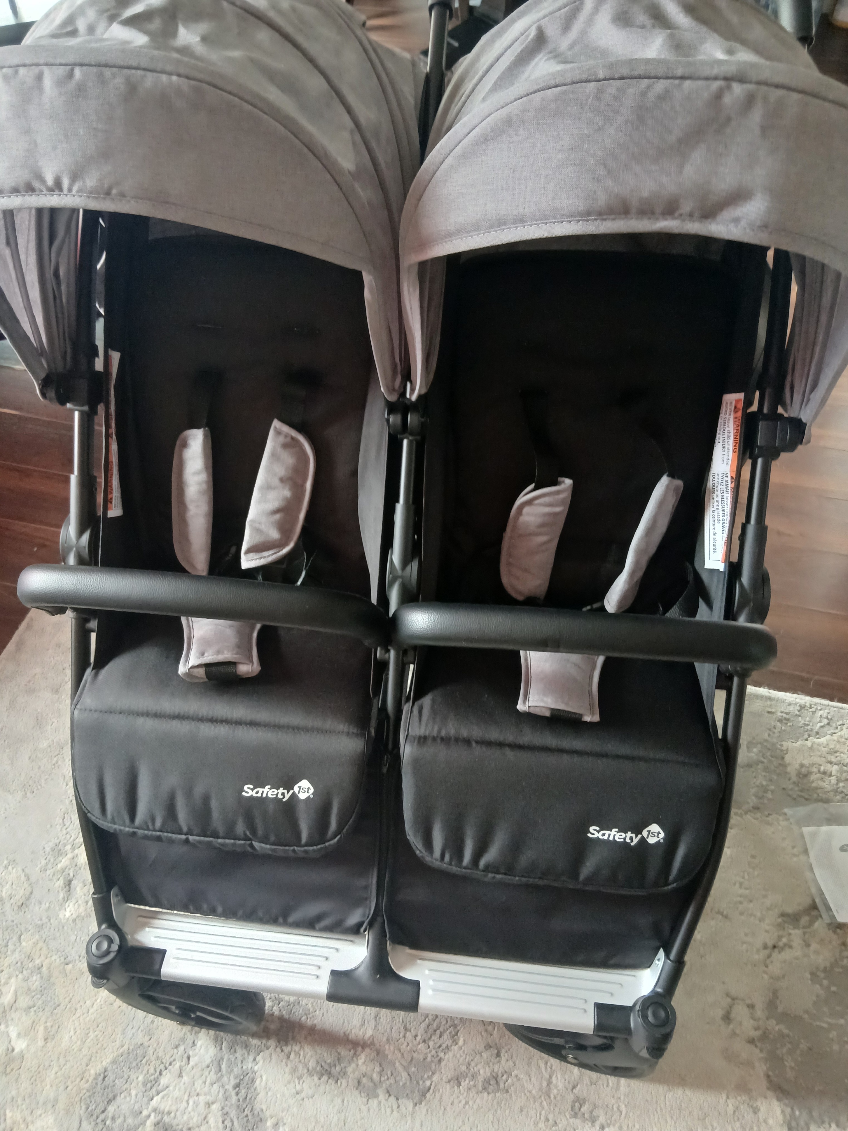 *BRAND NEW* Safety 1st Double Duo Side-by-Side Double Stroller