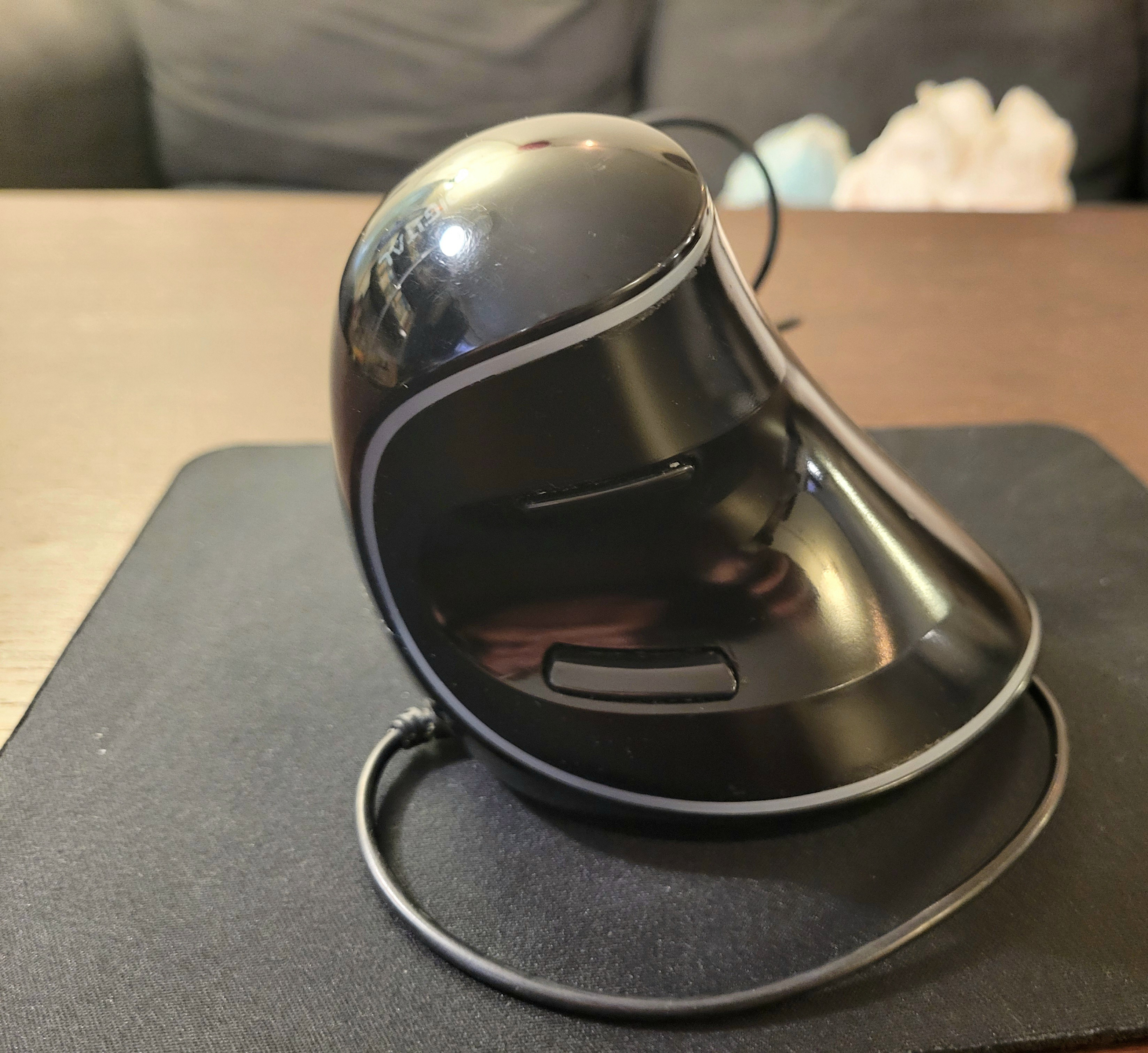 J-Tech Digital Red Ergonomic Vertical Mouse (Model V628) - photo 4