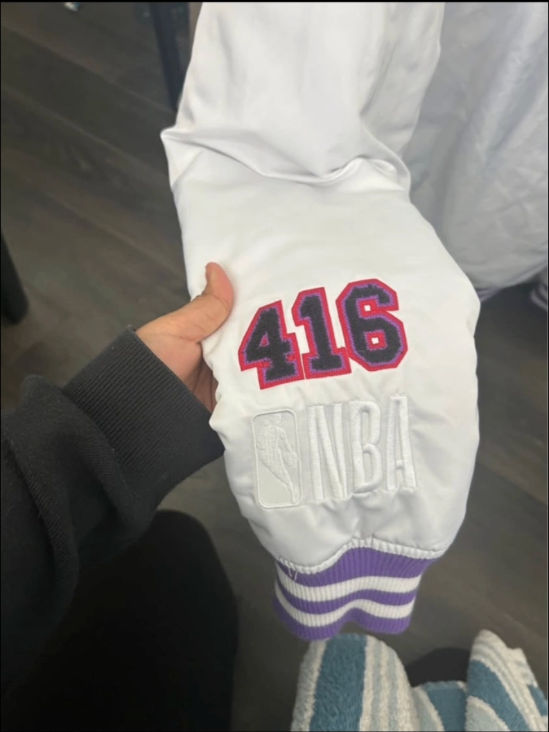 Toronto Raptors NBA Champions Jacket - Size M - photo 5