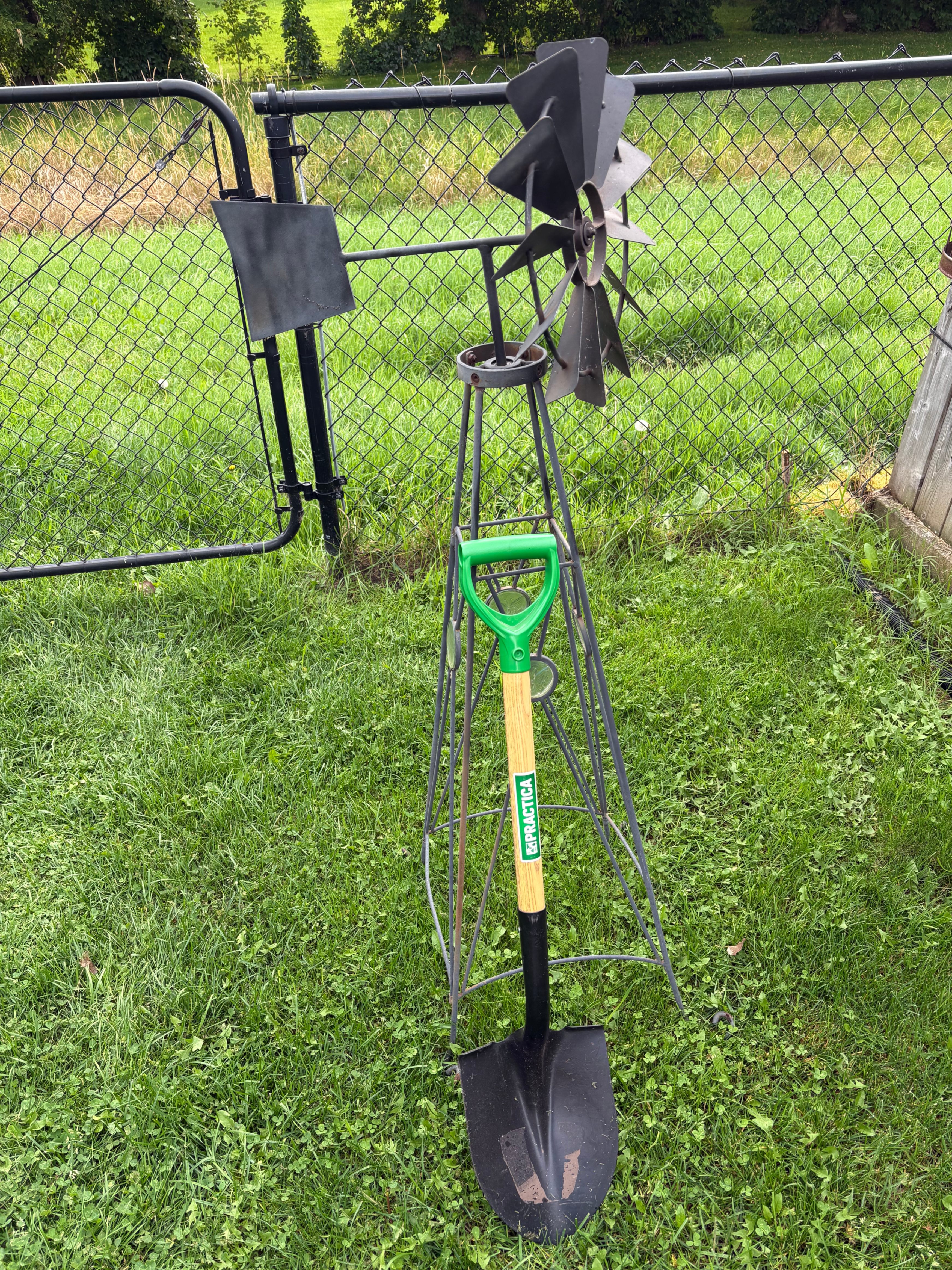 Practica Shovel with Green Handle - photo 2