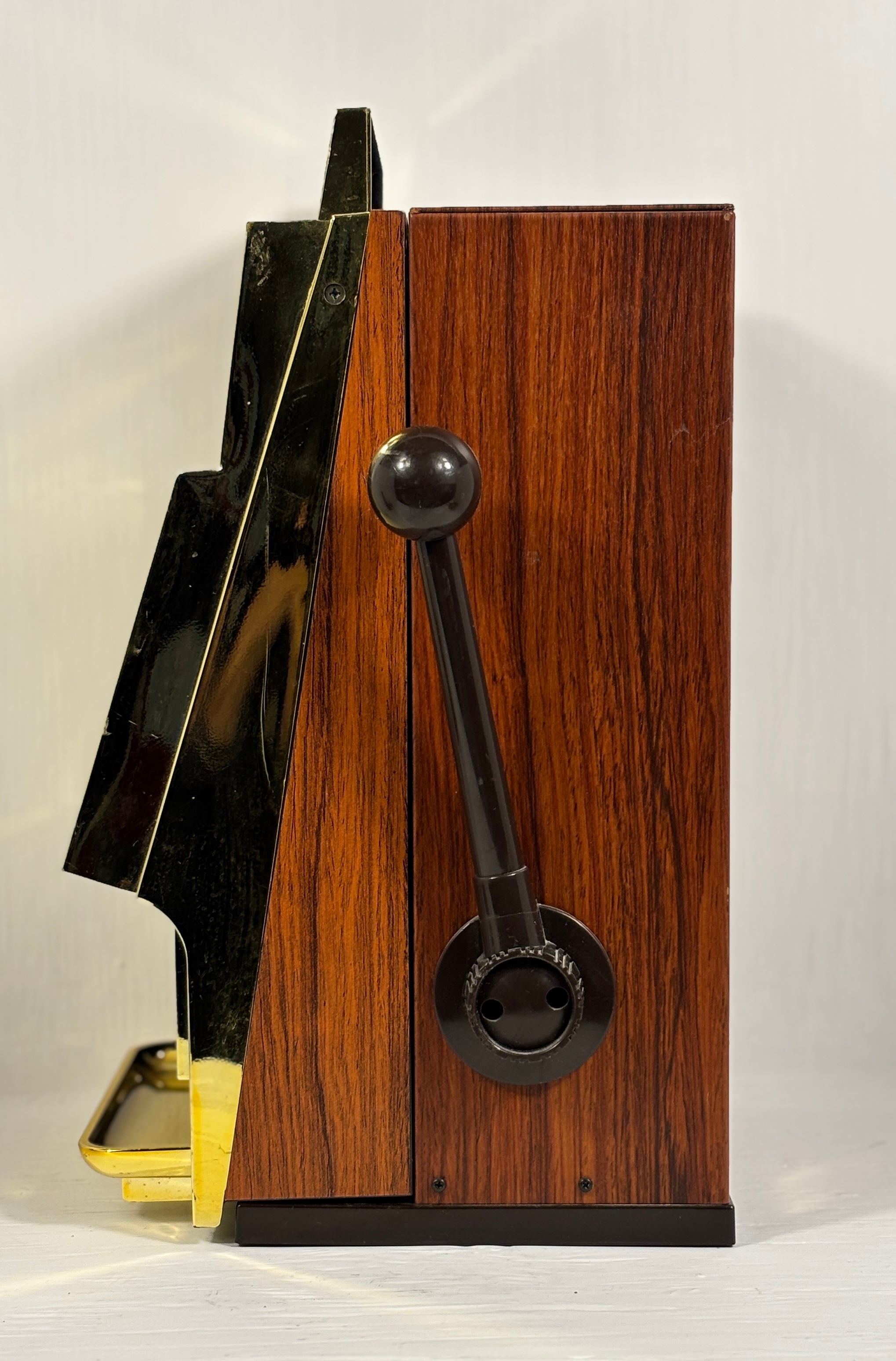 Waco One Armed Bartender Slot Machine Shaped Bar Display - photo 4
