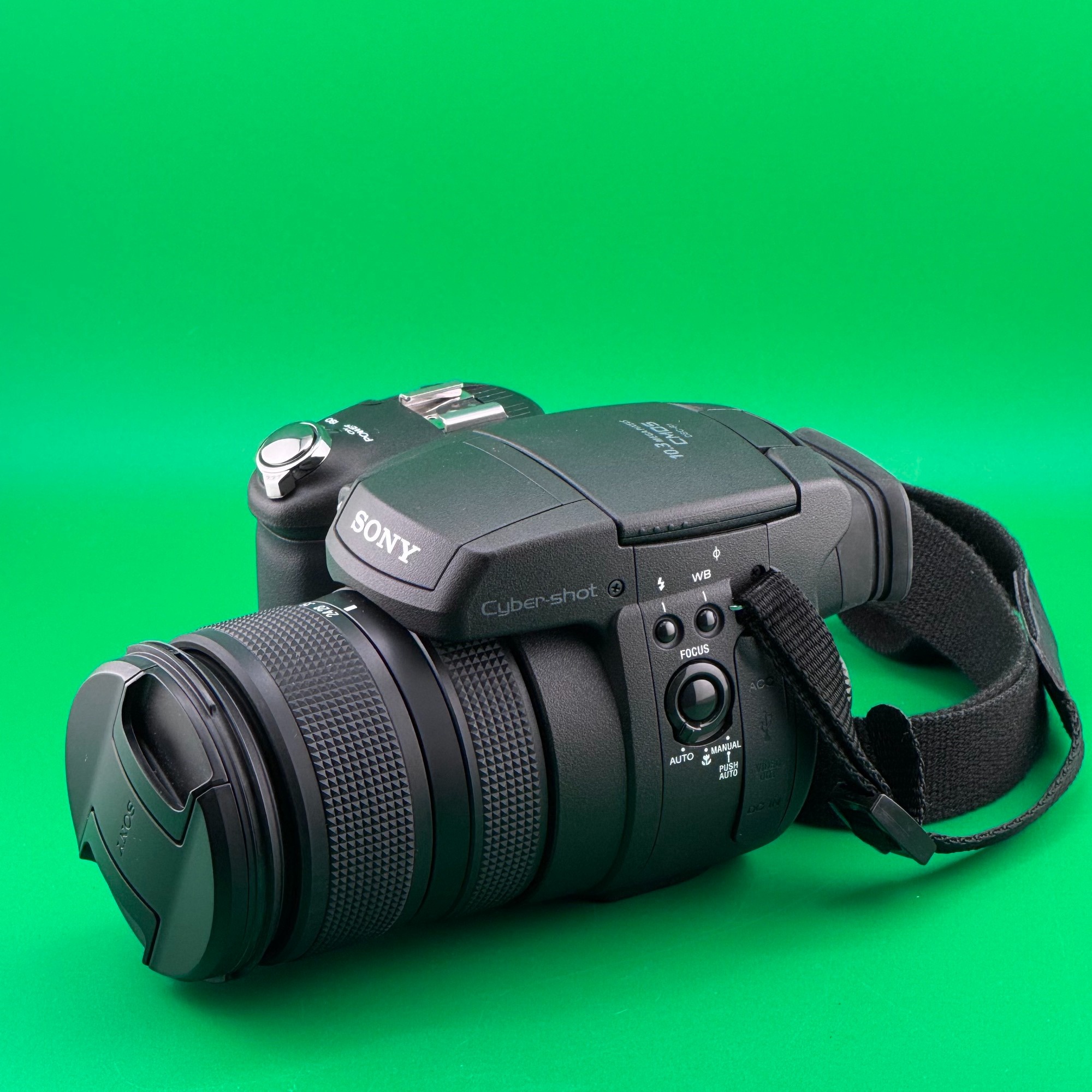 Sony Cyber-shot DSC-R1 - Digital Camera - Like New - photo 2