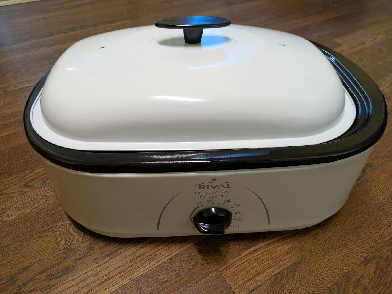 NEW Rival 16 Qt. Electric Roaster Oven Rotisserie