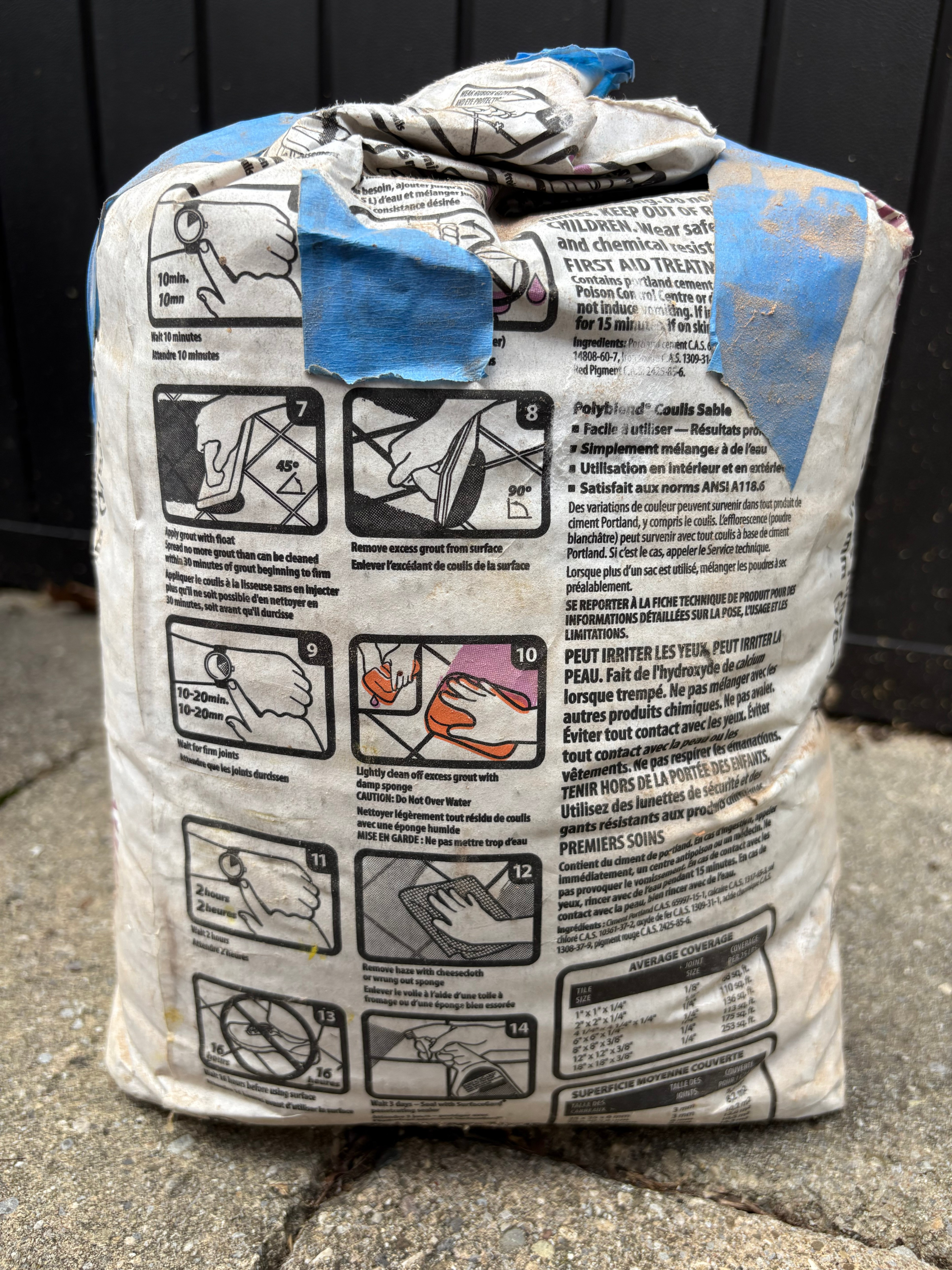 Polyblend grey sanded grout - open bag - photo 2