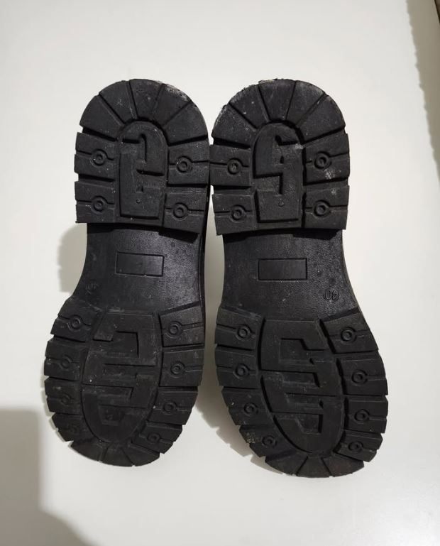 Shoes Black Leather Size (Men 7.5) (Women 9) - photo 2
