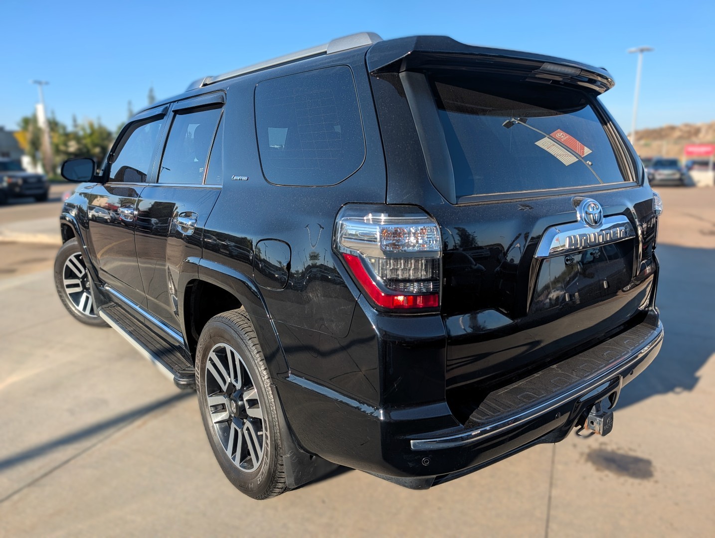 2023 Toyota 4Runner - photo 3