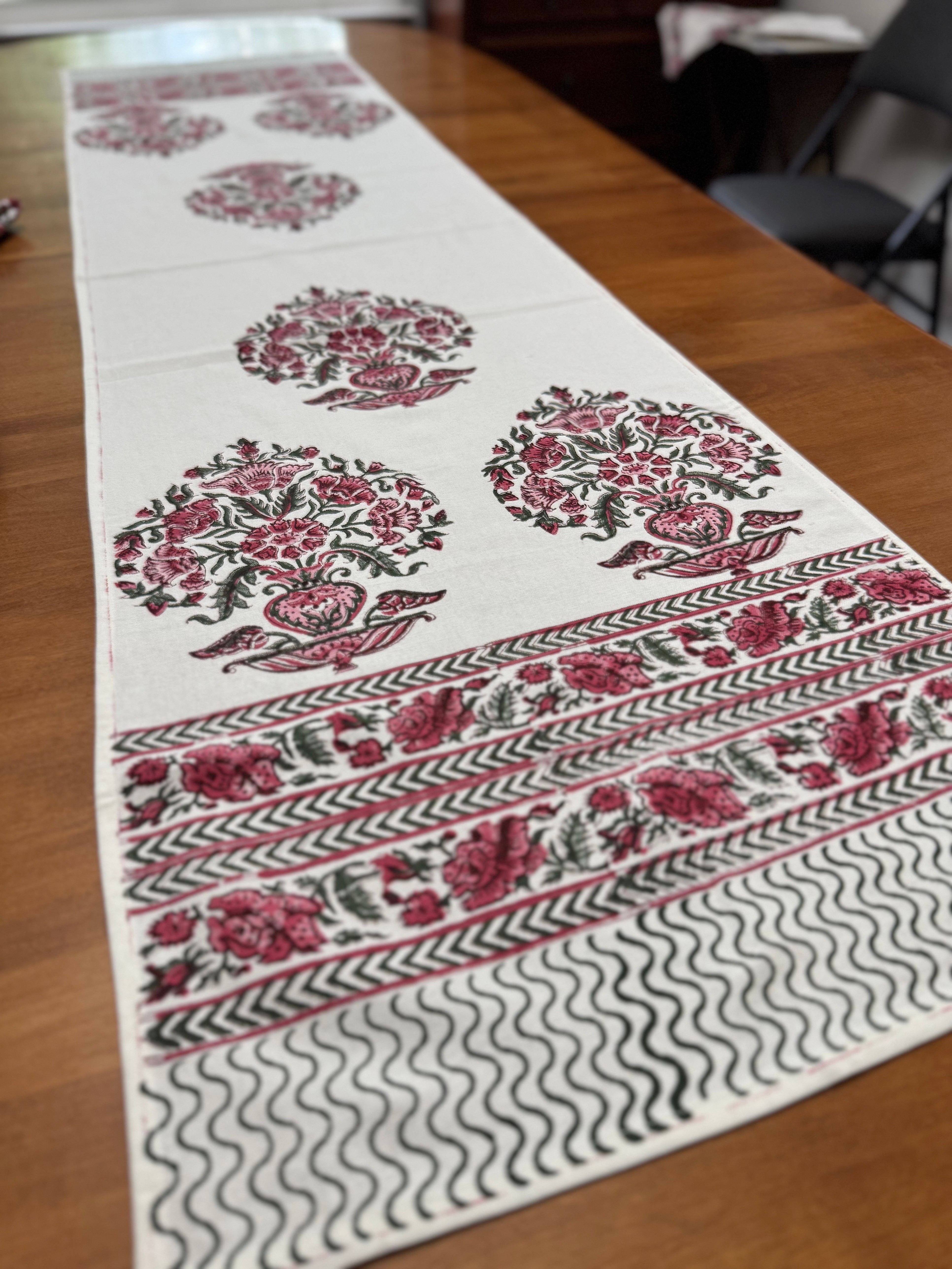 Brand New - Floral Cotton Dining Set (13-Piece) - Steal Deal - photo 4