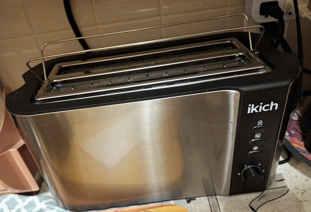 iKich Stainless Steel 4 Slice Toaster & built in warm rack