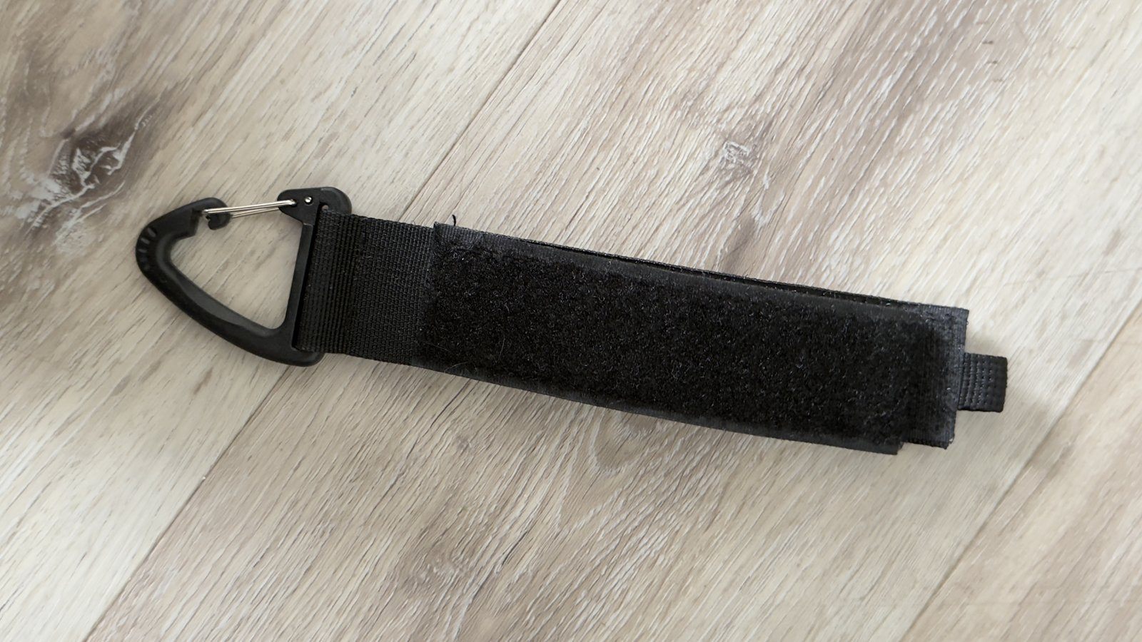 FREE Velcro Hook-and-Loop Strap with Carabiner Clip – Black