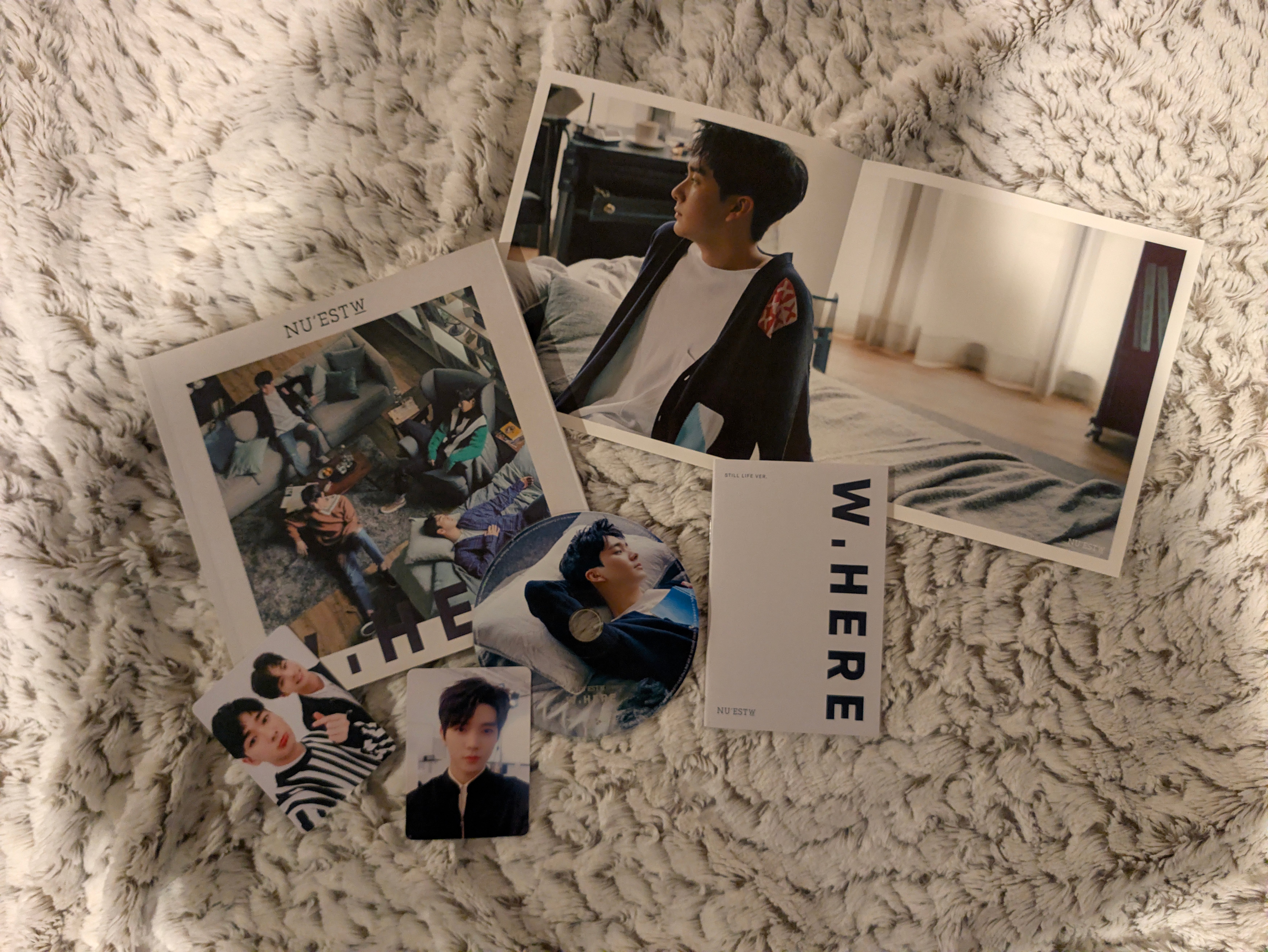 NU'EST W W.HERE Still Life – Aron CD + Ren & Unit PCs