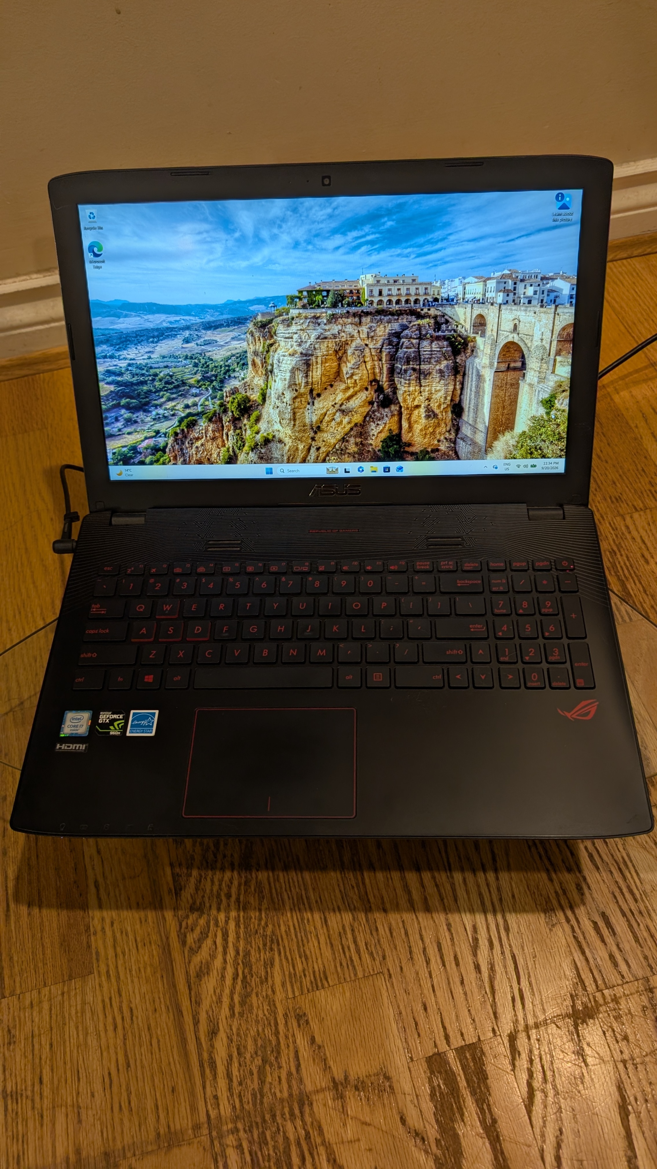 Asus Gaming Laptop - photo 2