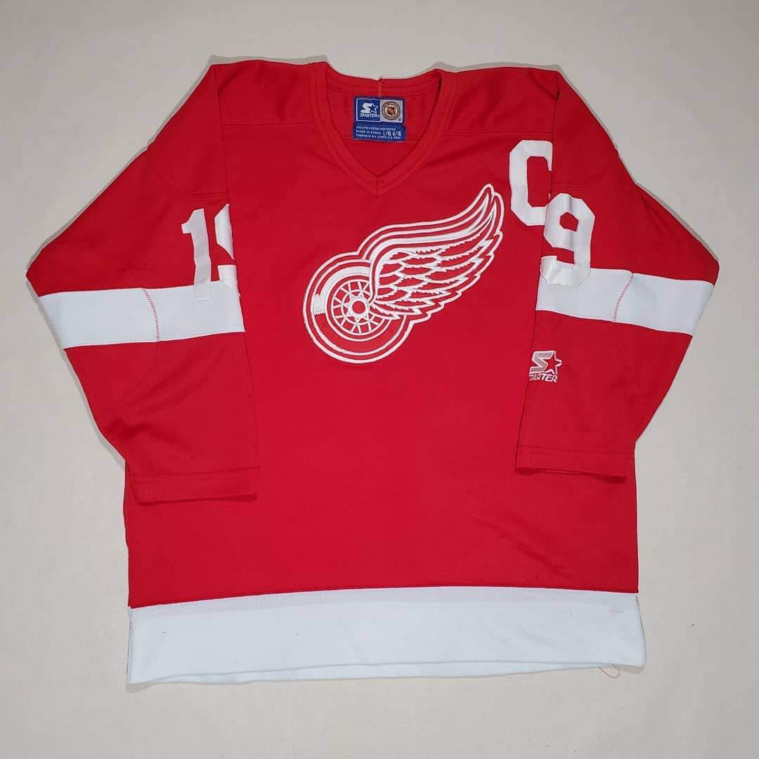 Vintage Detroit Red Wings Steve Yzerman Youth Starter Jersey