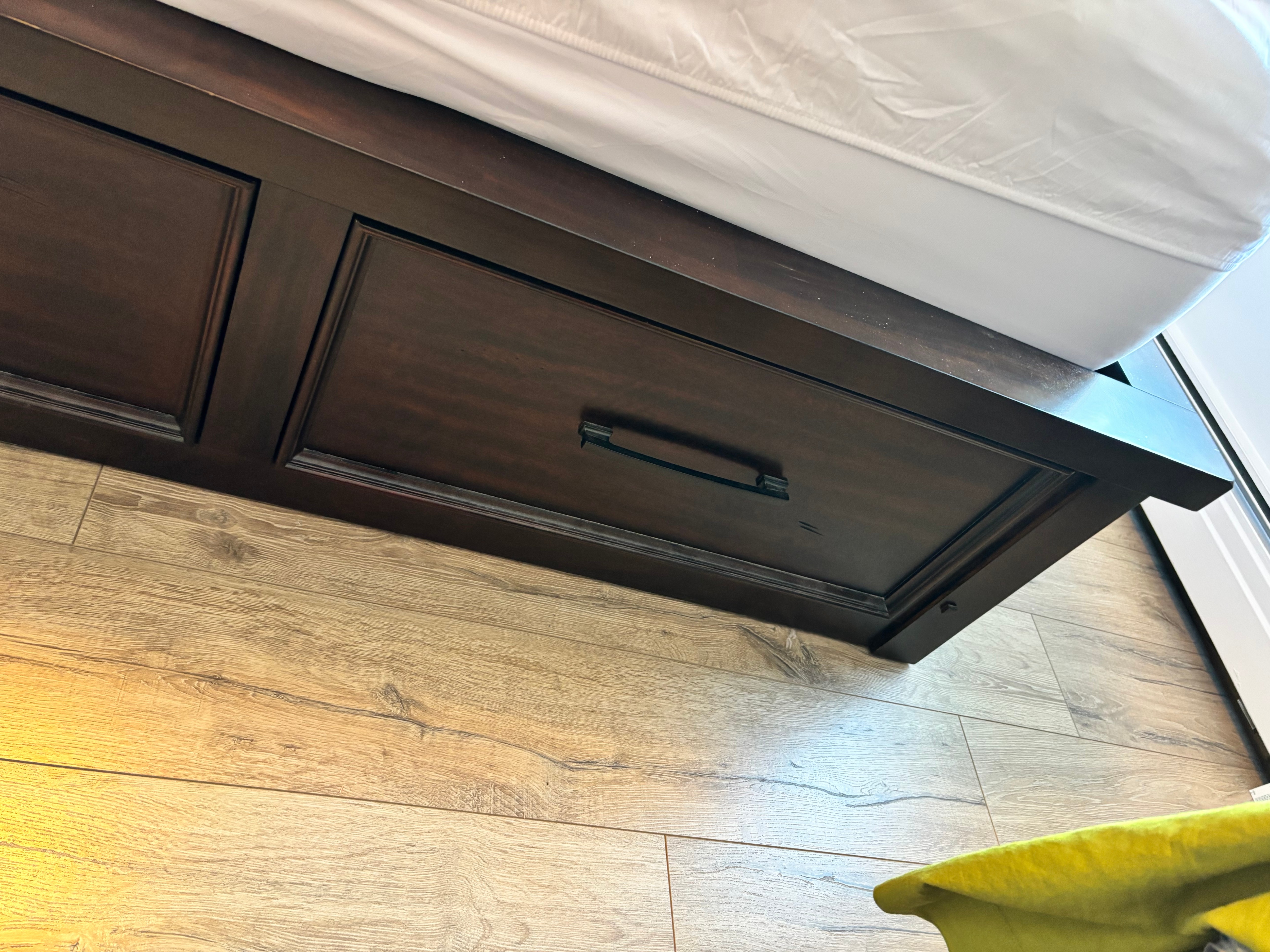 Queen Size Bed - Solid Maple Wood - photo 5
