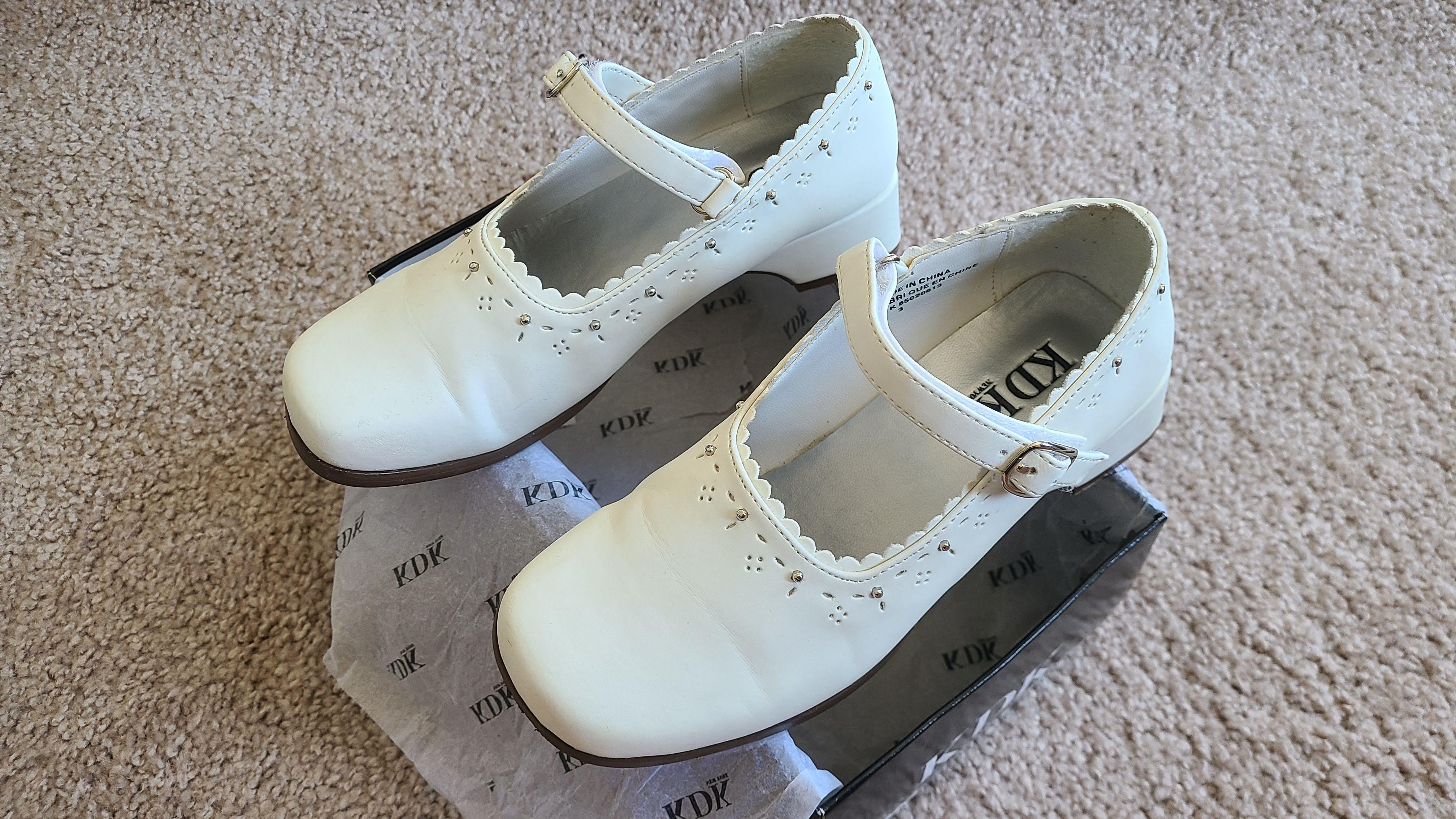 KDK New York Girls' White Dress Shoes, Size: Youth 3