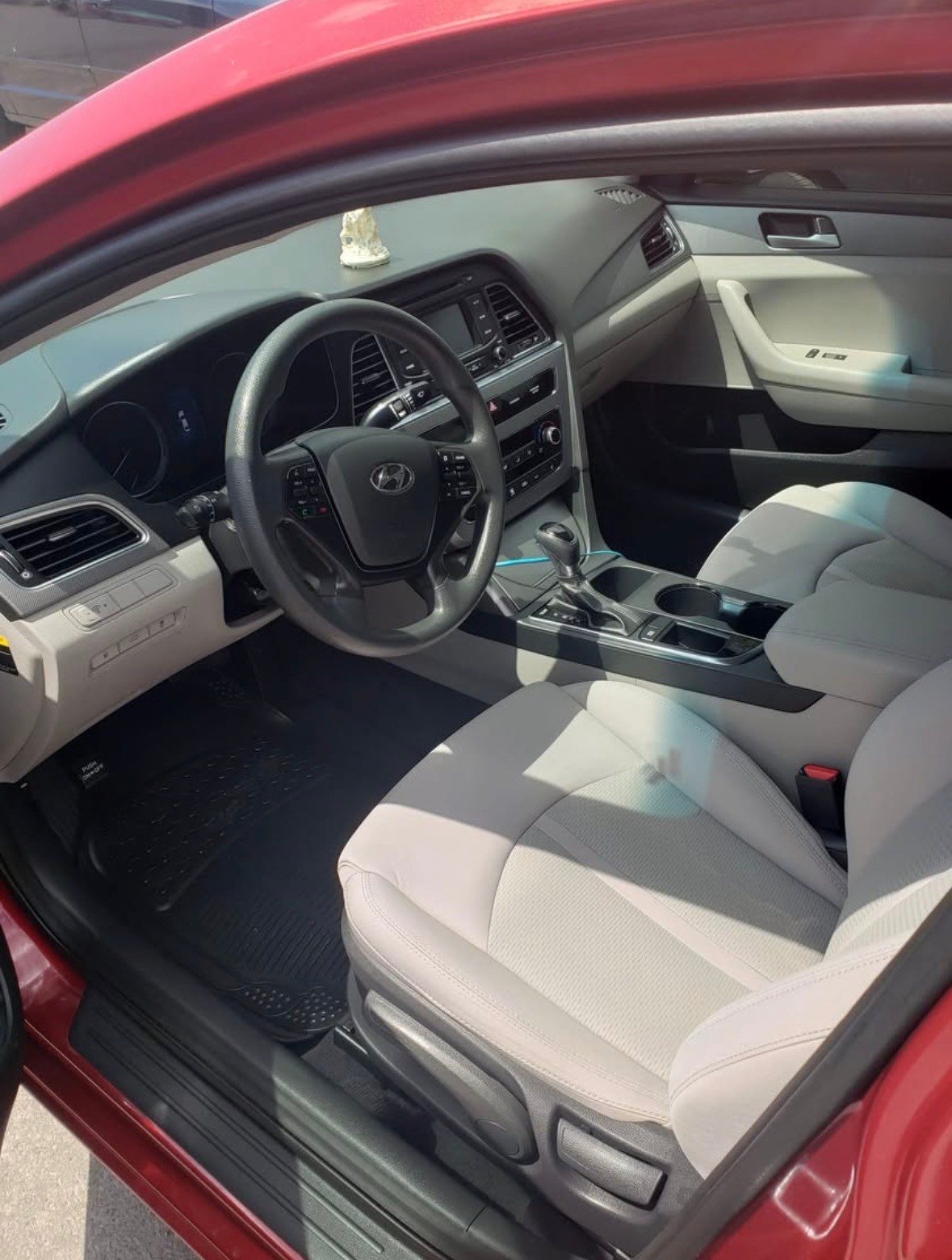 2015 Hyundai Sonata - photo 4